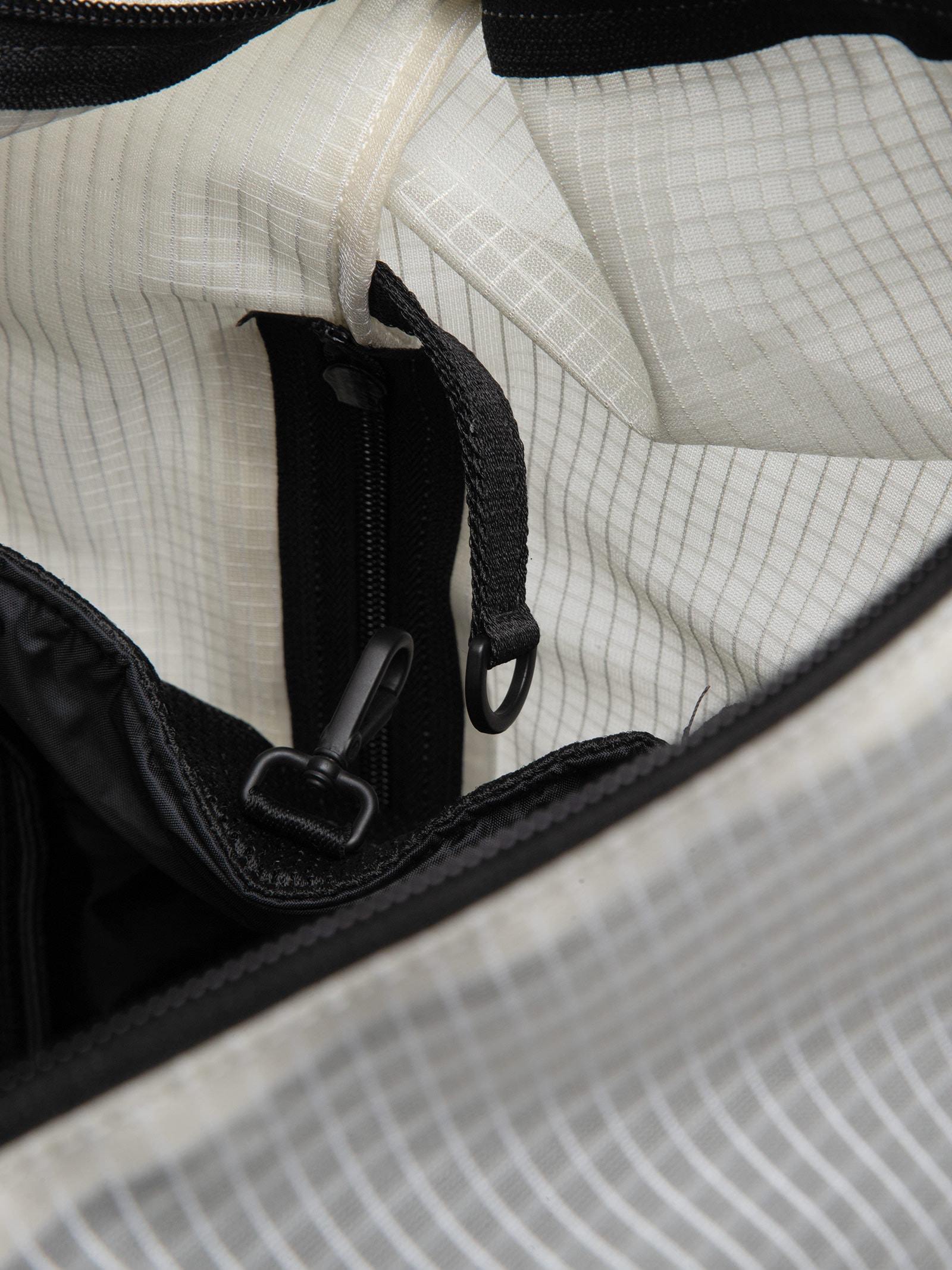Maxi Mochila Unissex Super Light Off White Osklen