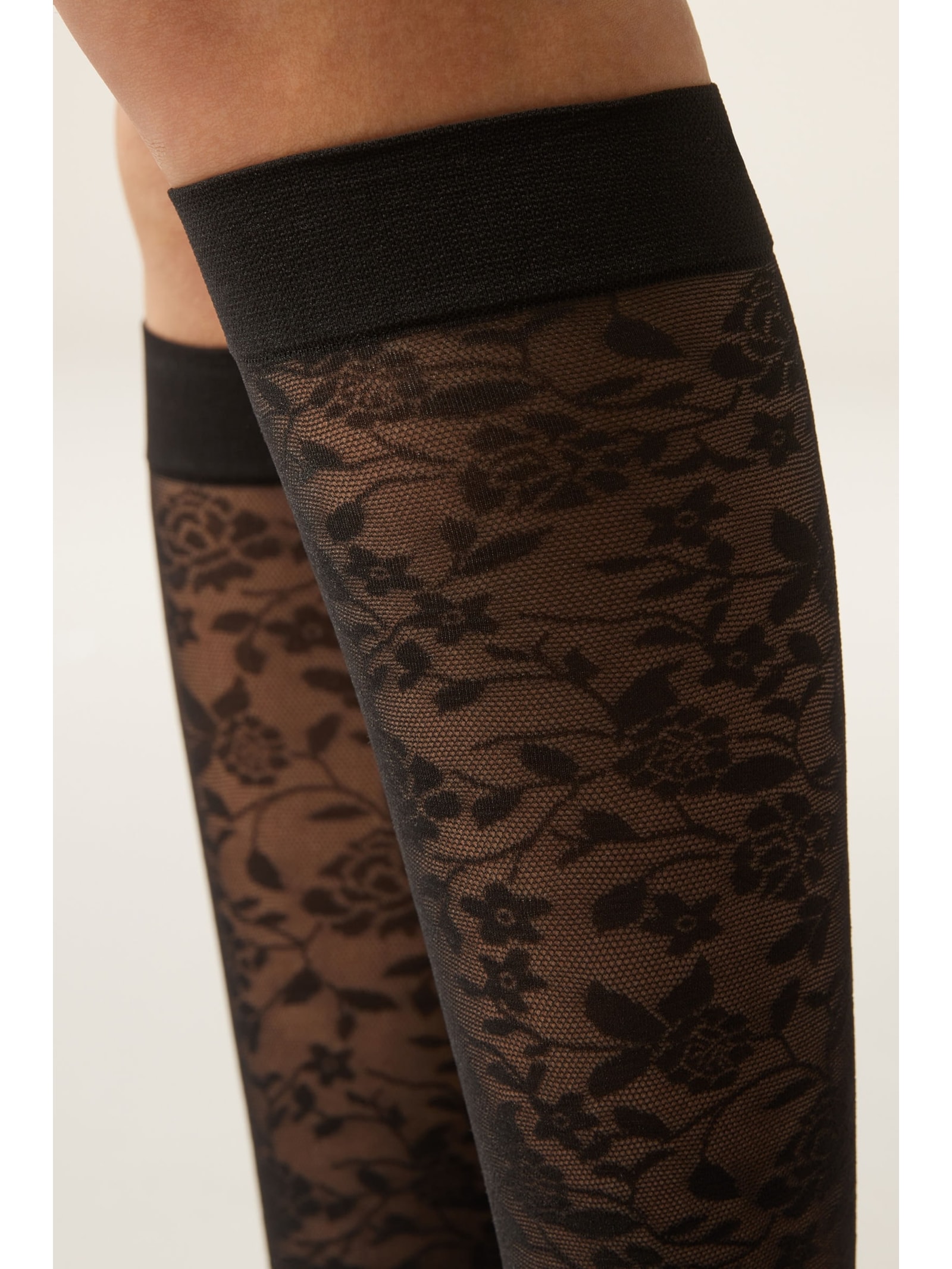 Meia 3/4 Em Tule Com Renda Floral Preto Calzedonia