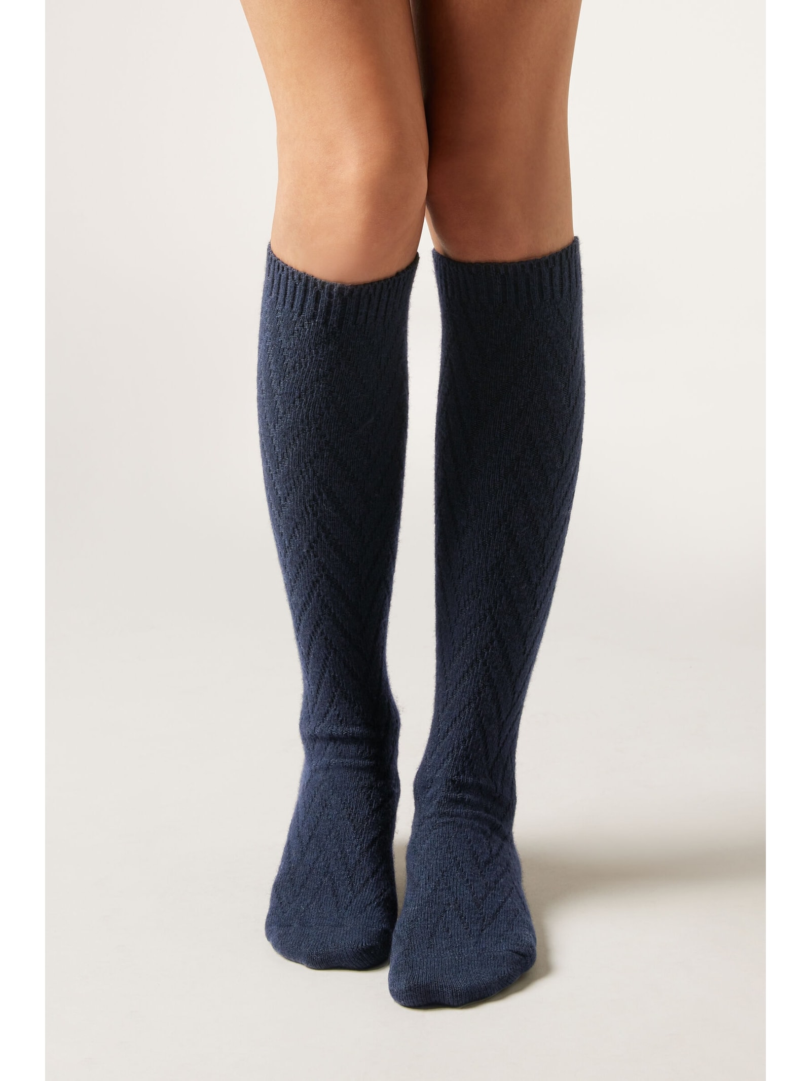 Meia Alta Com Lã e Cashmere Com Padrão Chevron Azul Calzedonia