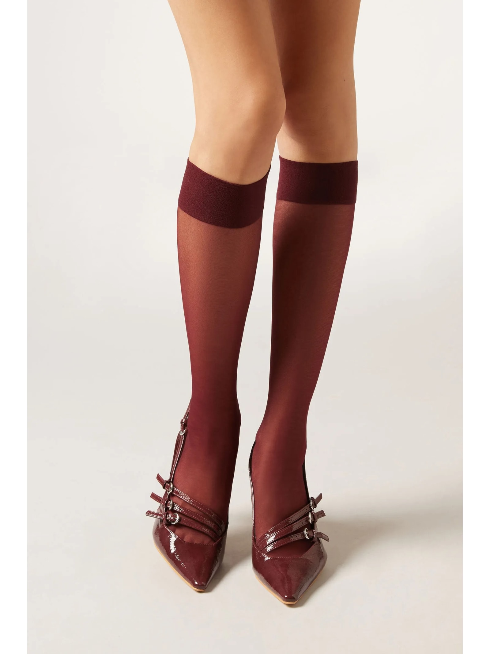 Meia Alta Transparente Fio 20 Bordô Calzedonia