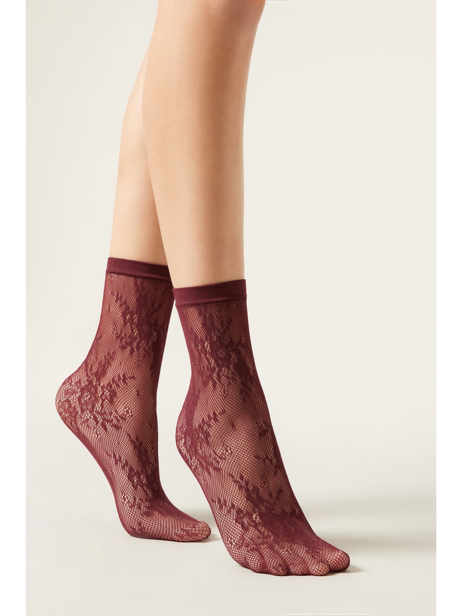 Meia Curta Arrastão Com Padrão Floral Bordô Calzedonia