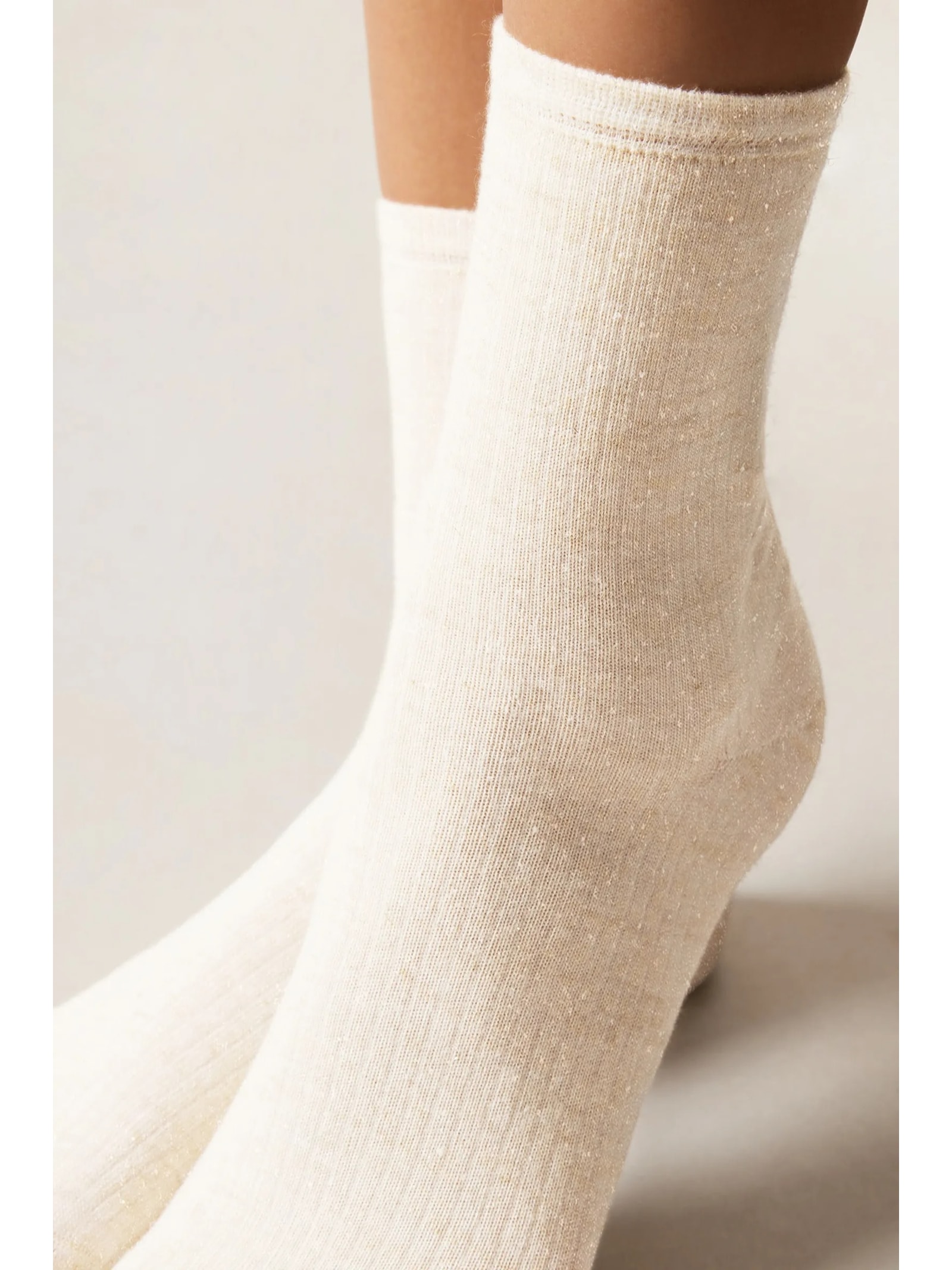 Meia Curta Canelada Em Algodão Off-White Calzedonia