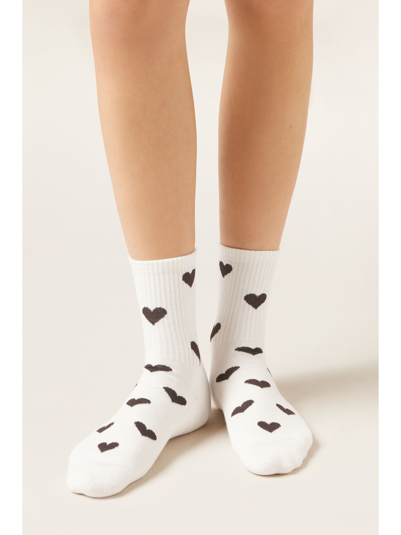 Meia Curta Com Corações All Over Off-White Calzedonia