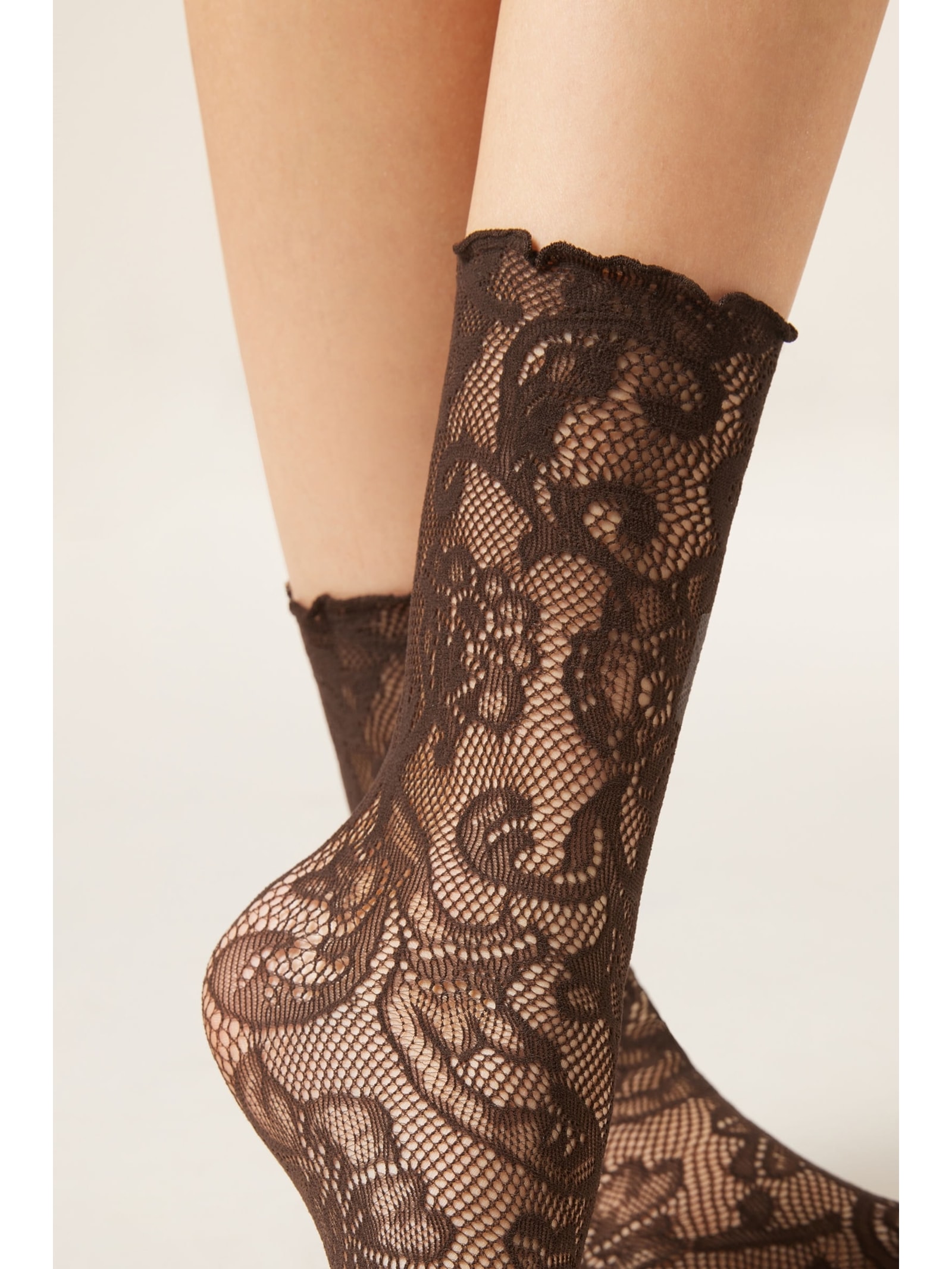 Meia Curta De Rede Com Renda Floral Marrom Calzedonia