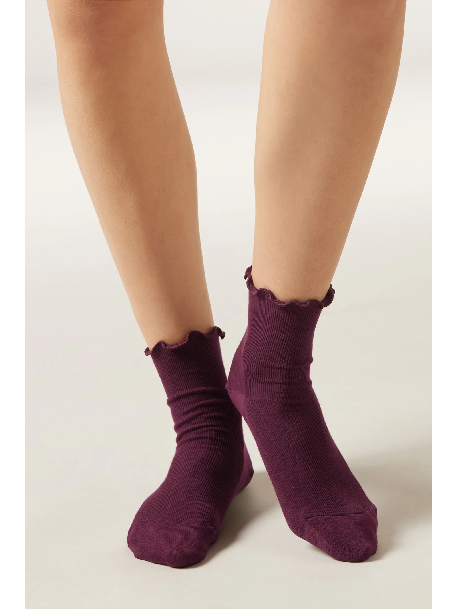 Meia Curta Em Algodão Canelado Bordô Calzedonia