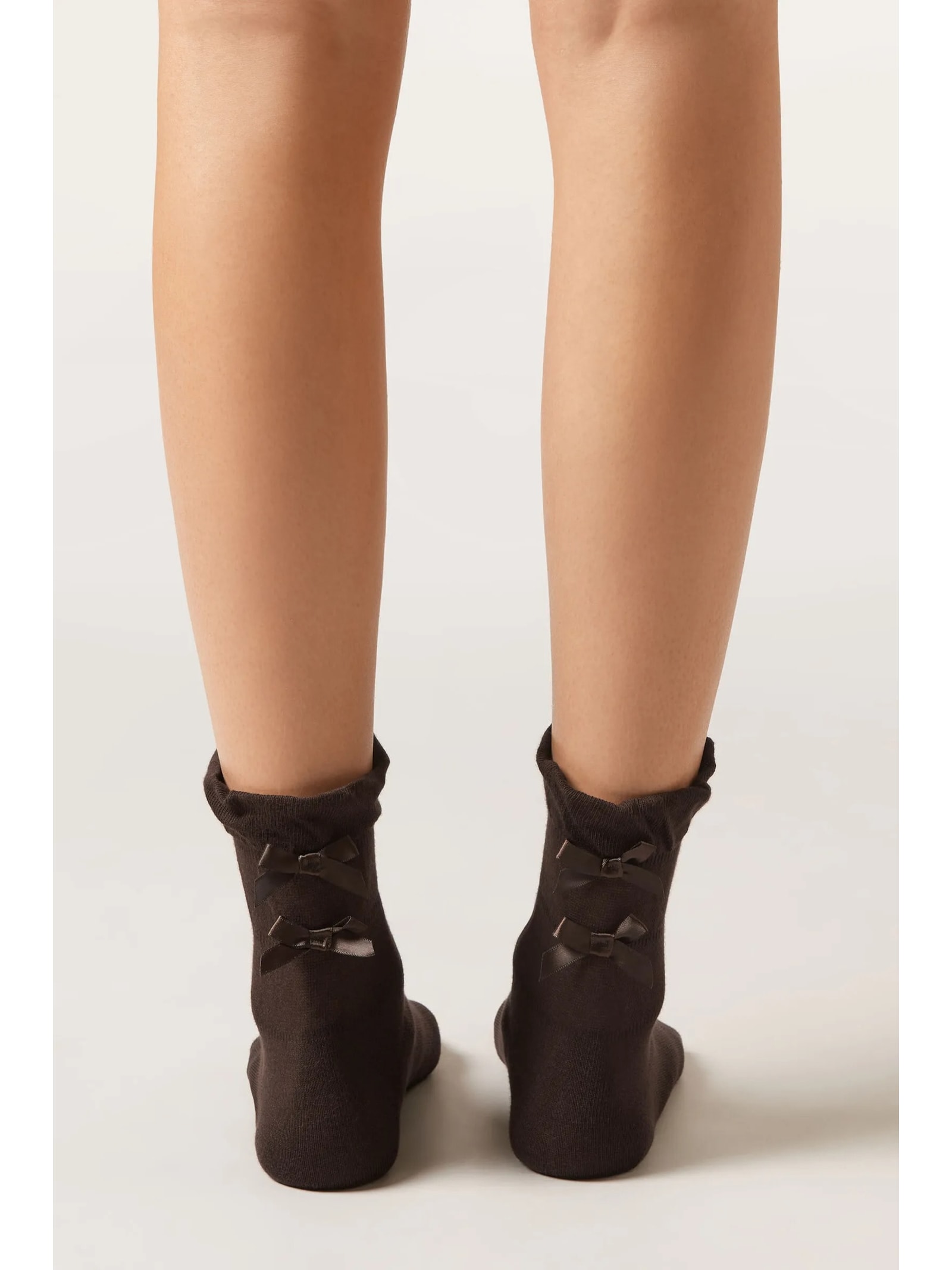 Meia Curta Em Algodão Com Laços Marrom Calzedonia