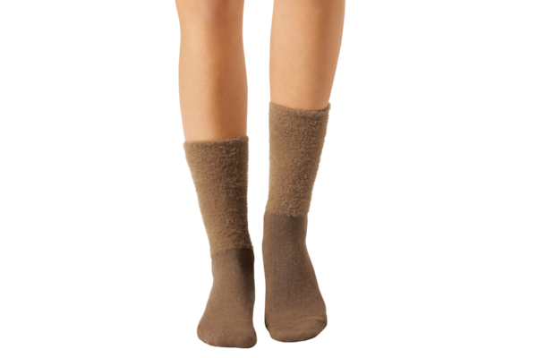 Meia Curta Fluffy Com Cashmere - Marrom