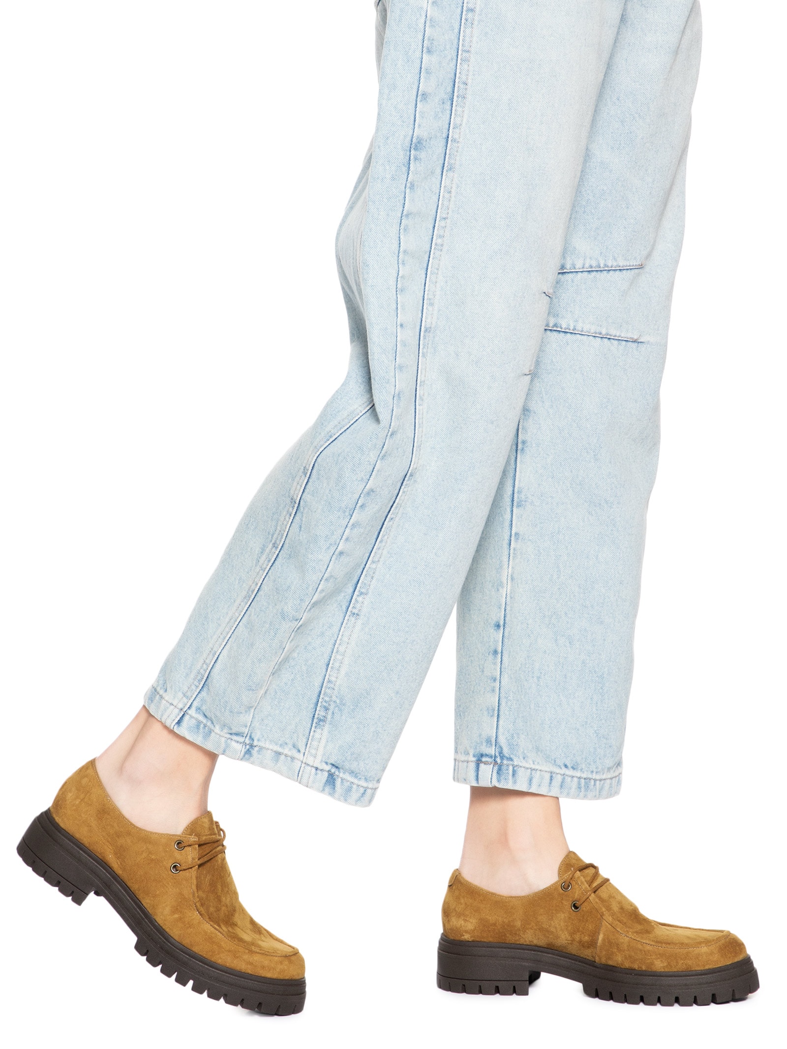 Mocassim Feminino Tratorado Em Couro Camurça Bege Basiq