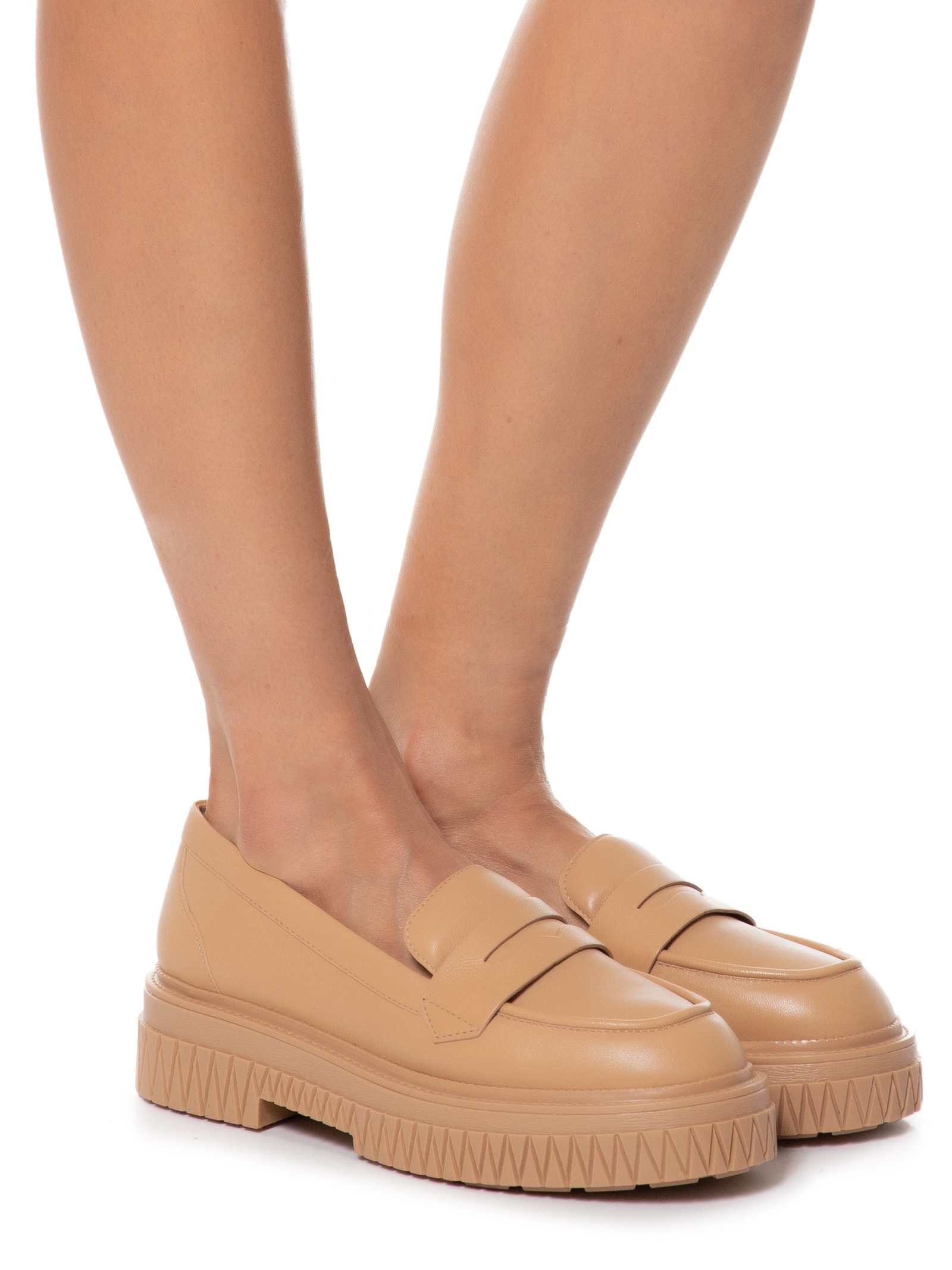 Schutz - Mocassim Tratorado Viola Couro - Bege