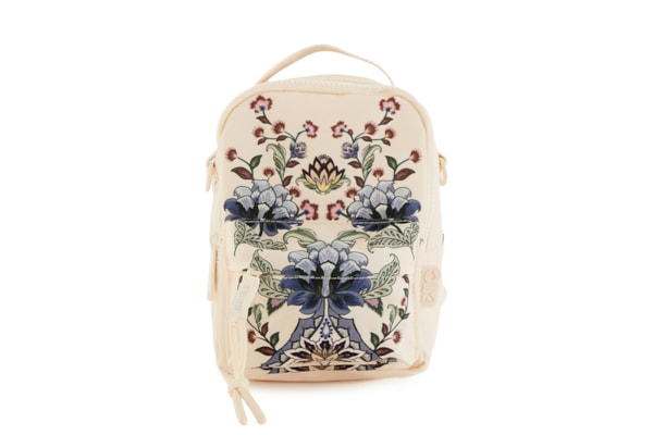 Mochila Feminina Borogodó Flor do Deserto – Branco