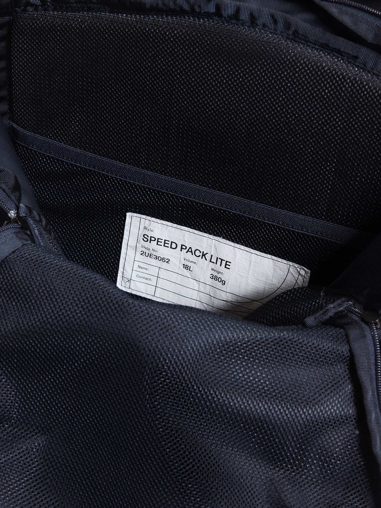 Mochila Unissex Speed Pack 18L Azul On Running