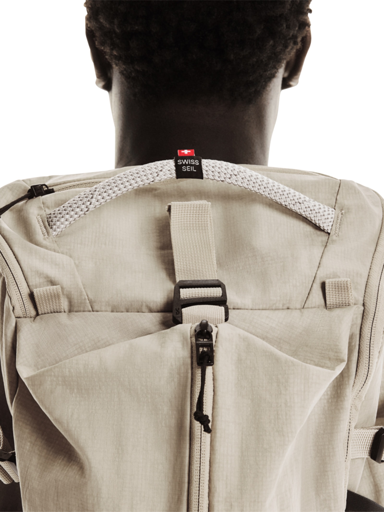 Mochila Unissex Speed Pack 30L Bege On Running