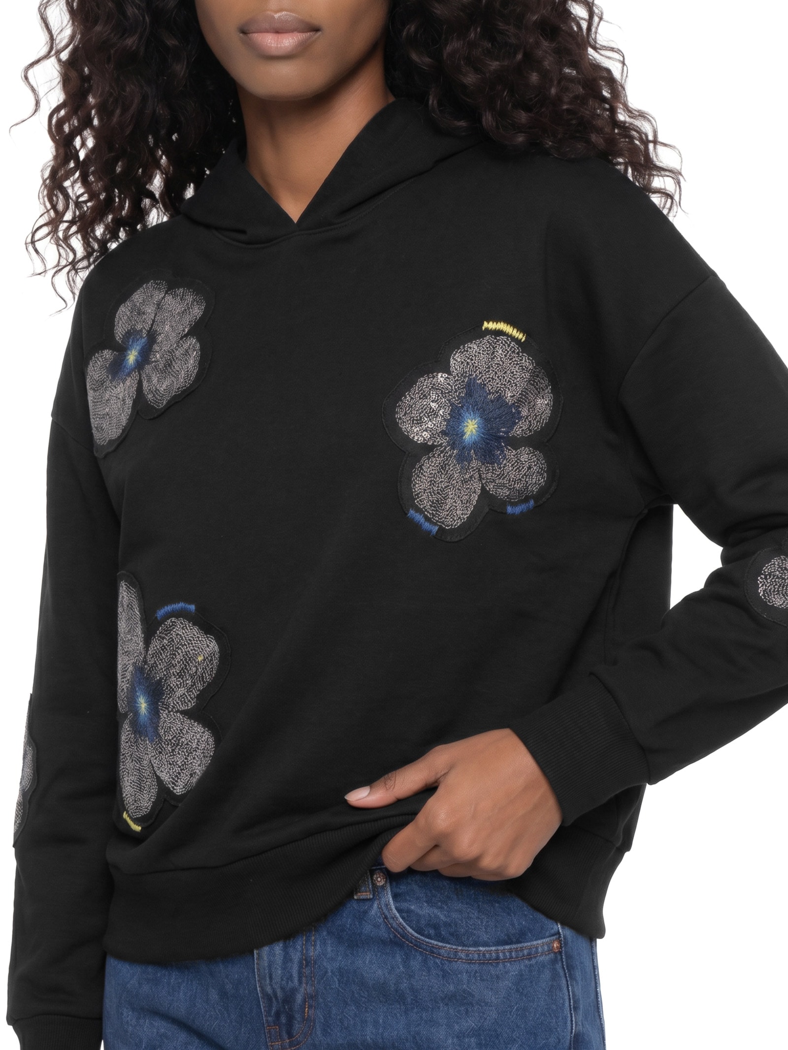Moletom Feminino Bordado Floral Yaya Preto Cantão