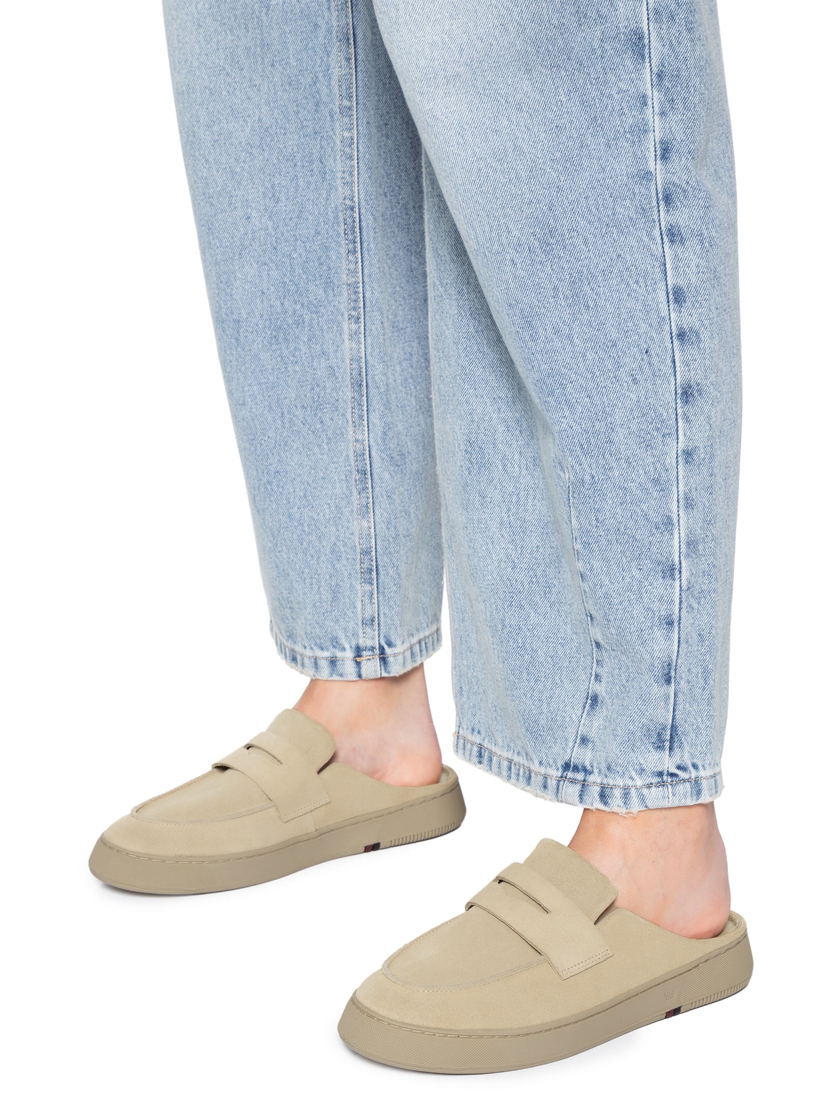 Mule Feminino Soho Slip On Camurça – Bege Osklen