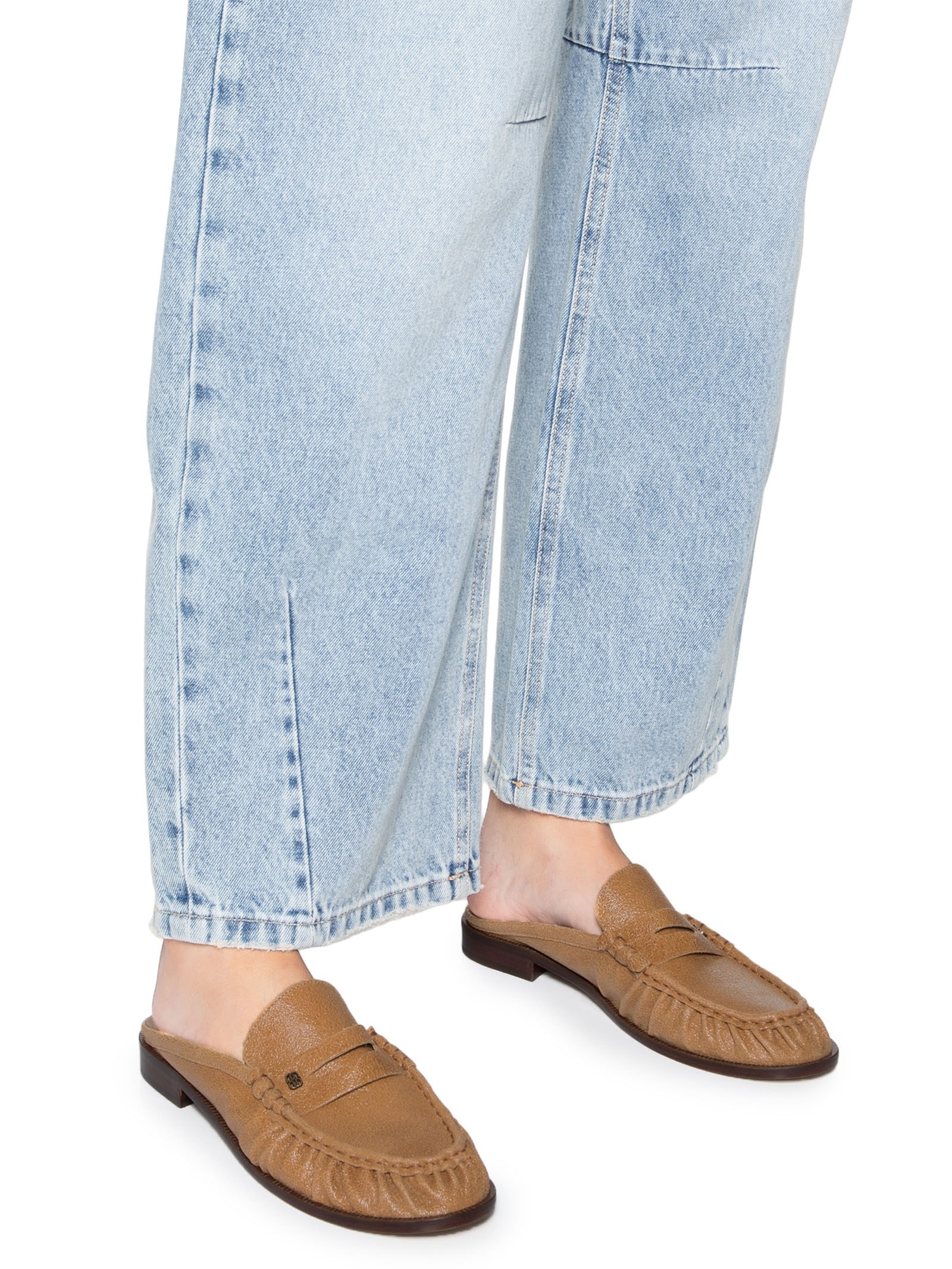 Mule Mocassim Feminino Tyche Couro Marrom Schutz