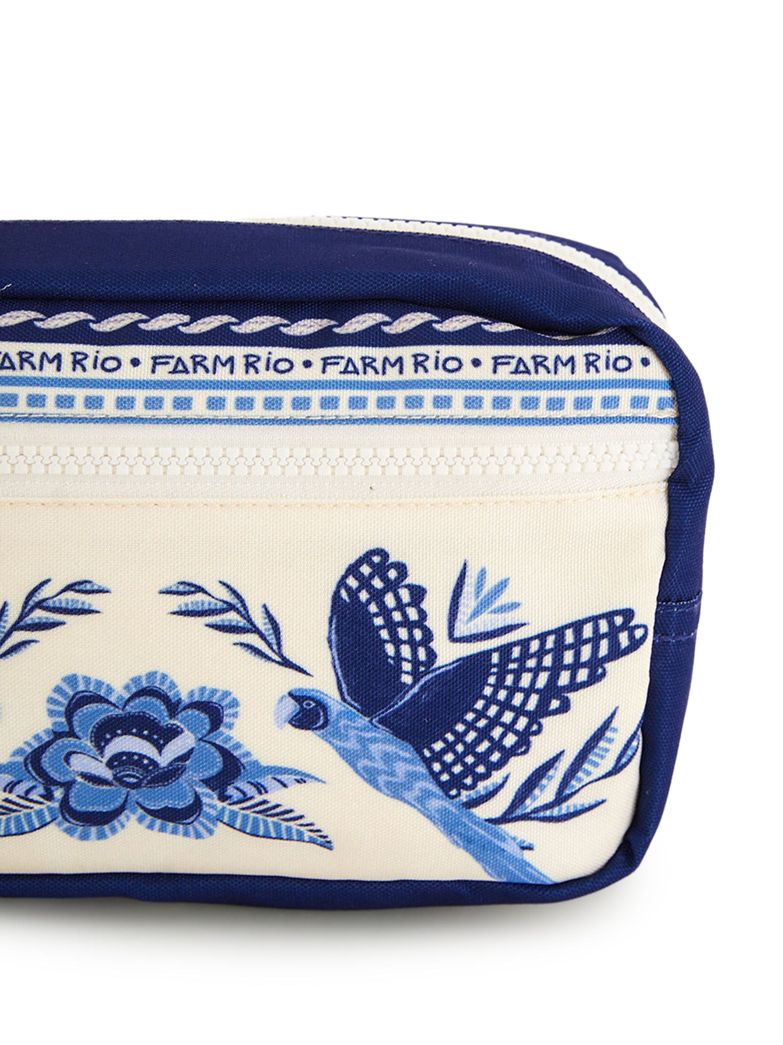 Nécessaire Feminina Amo Tropical Etc Branco Farm Etc