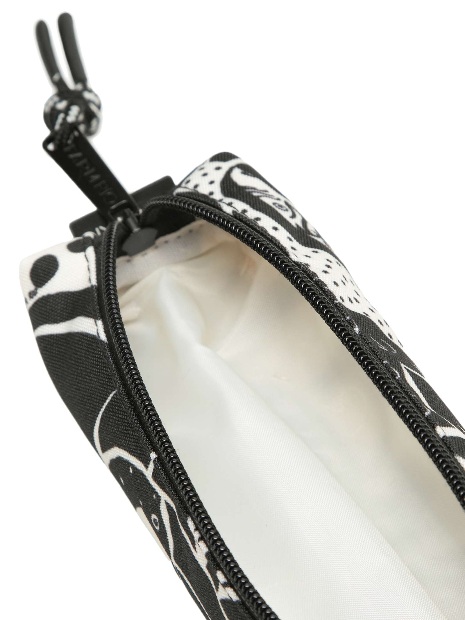 Necessaire Feminina Mini Ora Bolas Bichos na Flor Preto Farm Etc