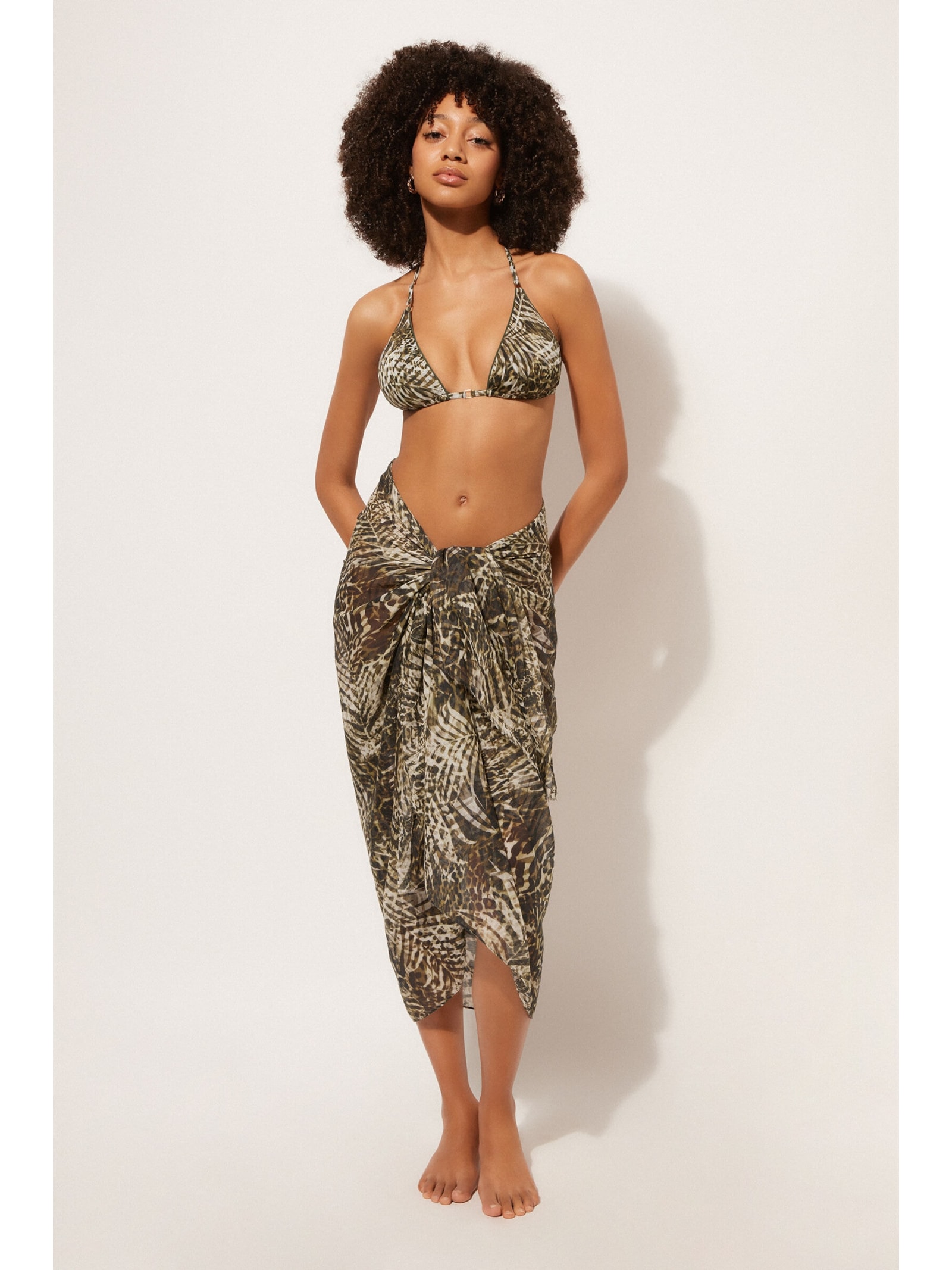 Pareô Longo Com Padrão Selva Verde Calzedonia