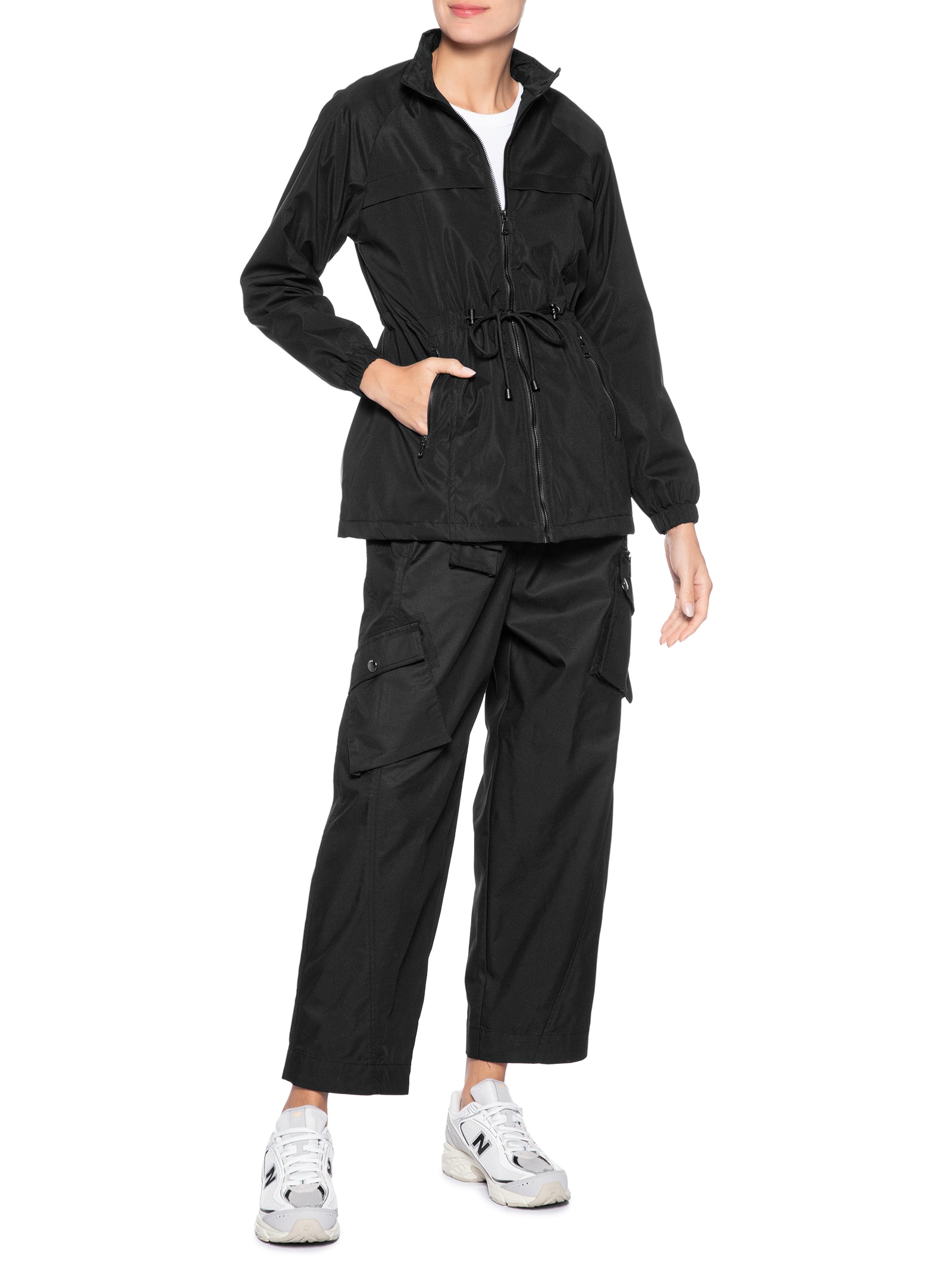 Parka Feminina Utilitária Ajustável   – Preto Basiq