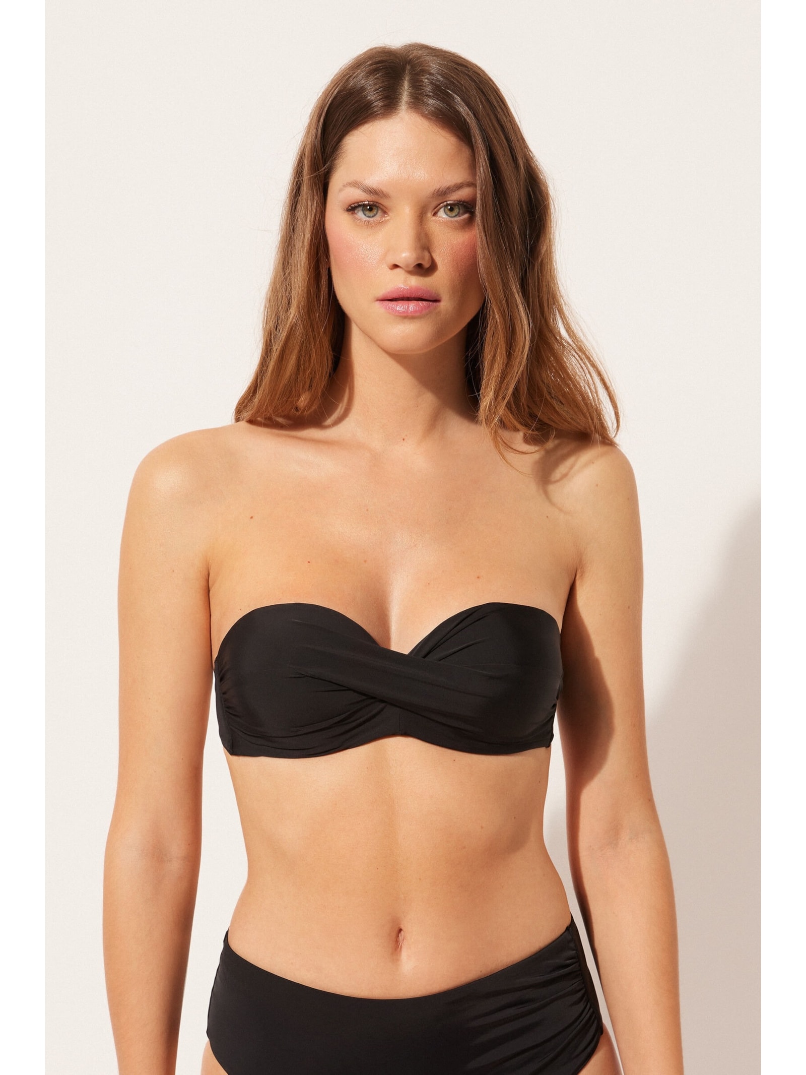 Parte De Biquíni Tomara Que Caia Cruzado Indonésia Preto Calzedonia