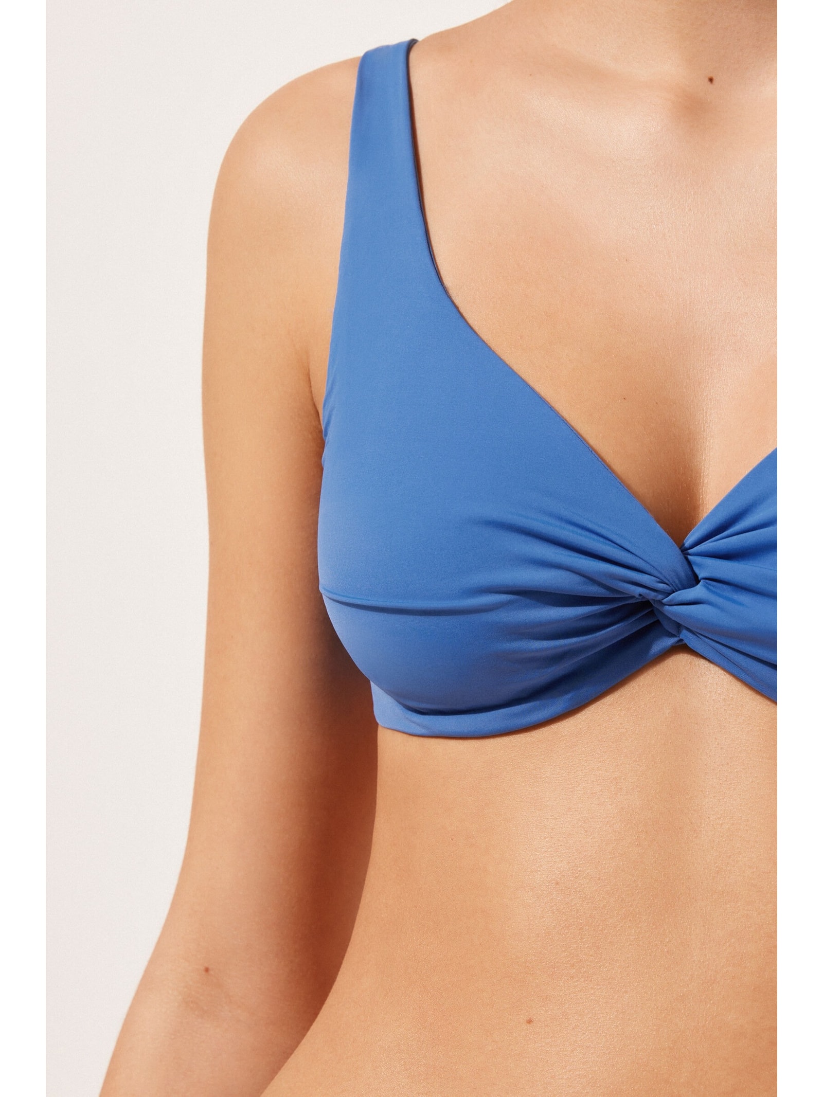 Parte De Cima De Biquíni Balconette Indonésia Azul Calzedonia