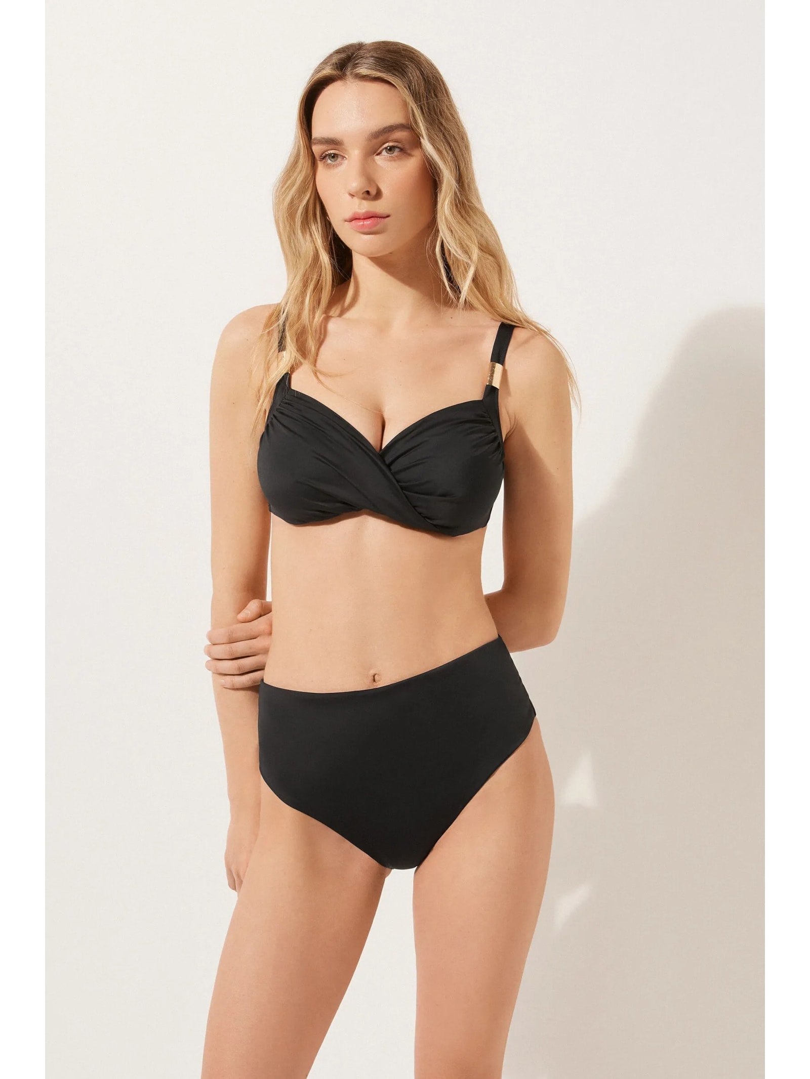 Parte De Cima De Biquíni Balconette Scultura Preto Calzedonia