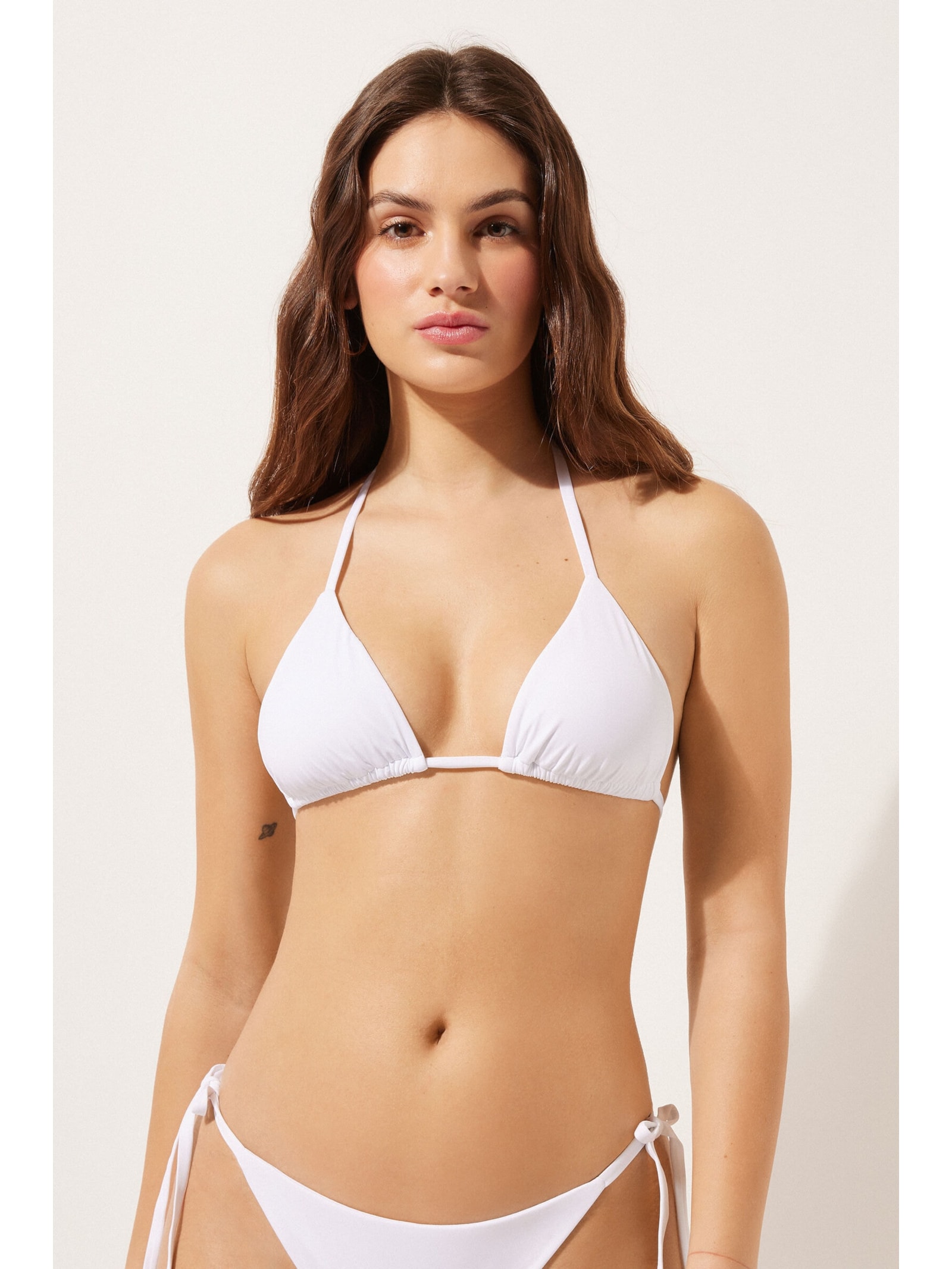 Parte De Cima De Biquíni Cortininha Indonésia Branco Calzedonia
