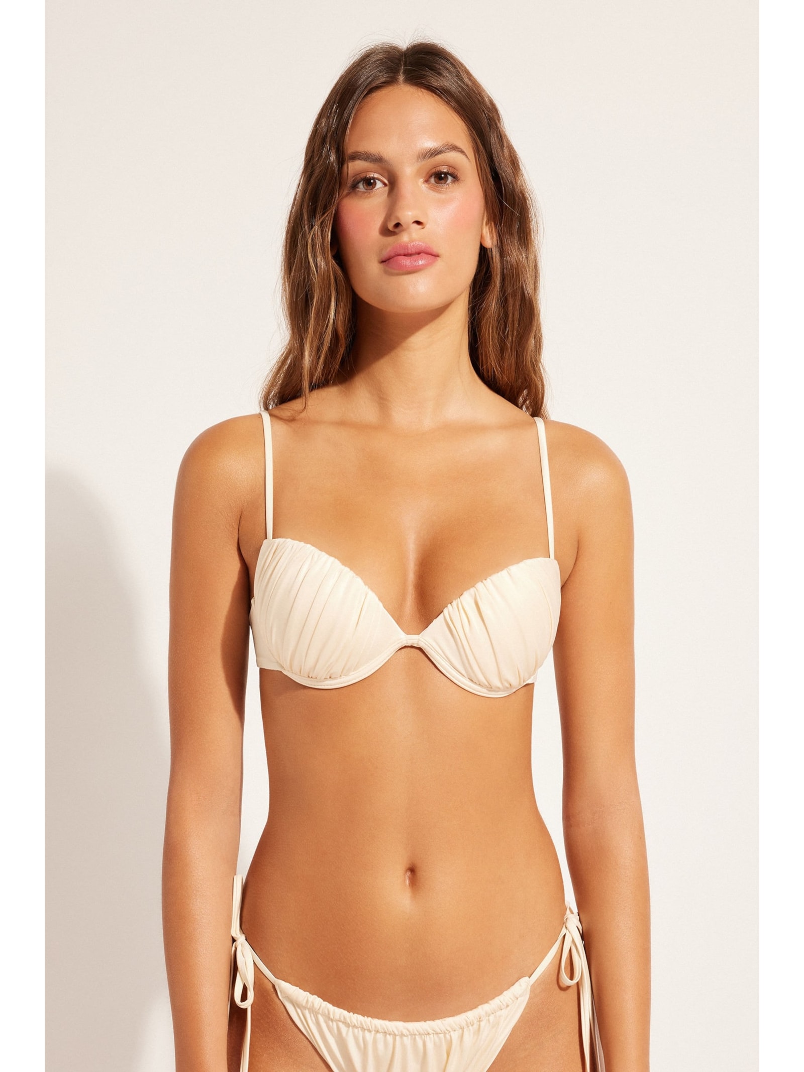 Parte De Cima De Biquíni Push-Up Shiny Satin Off-White