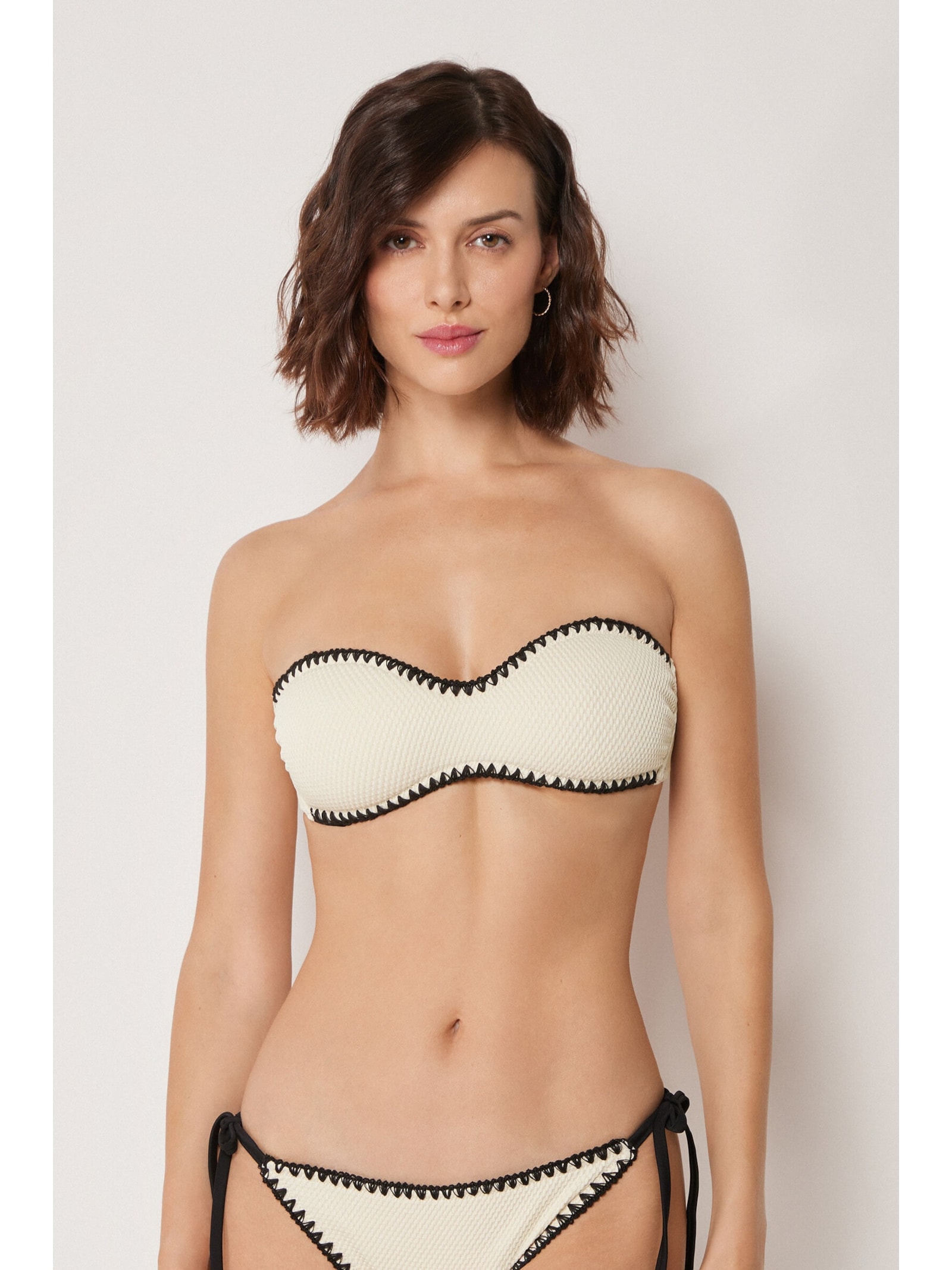 Parte De Cima De Biquíni Tomara Que Caia Bicolor Embroidery Off-White Calzedonia