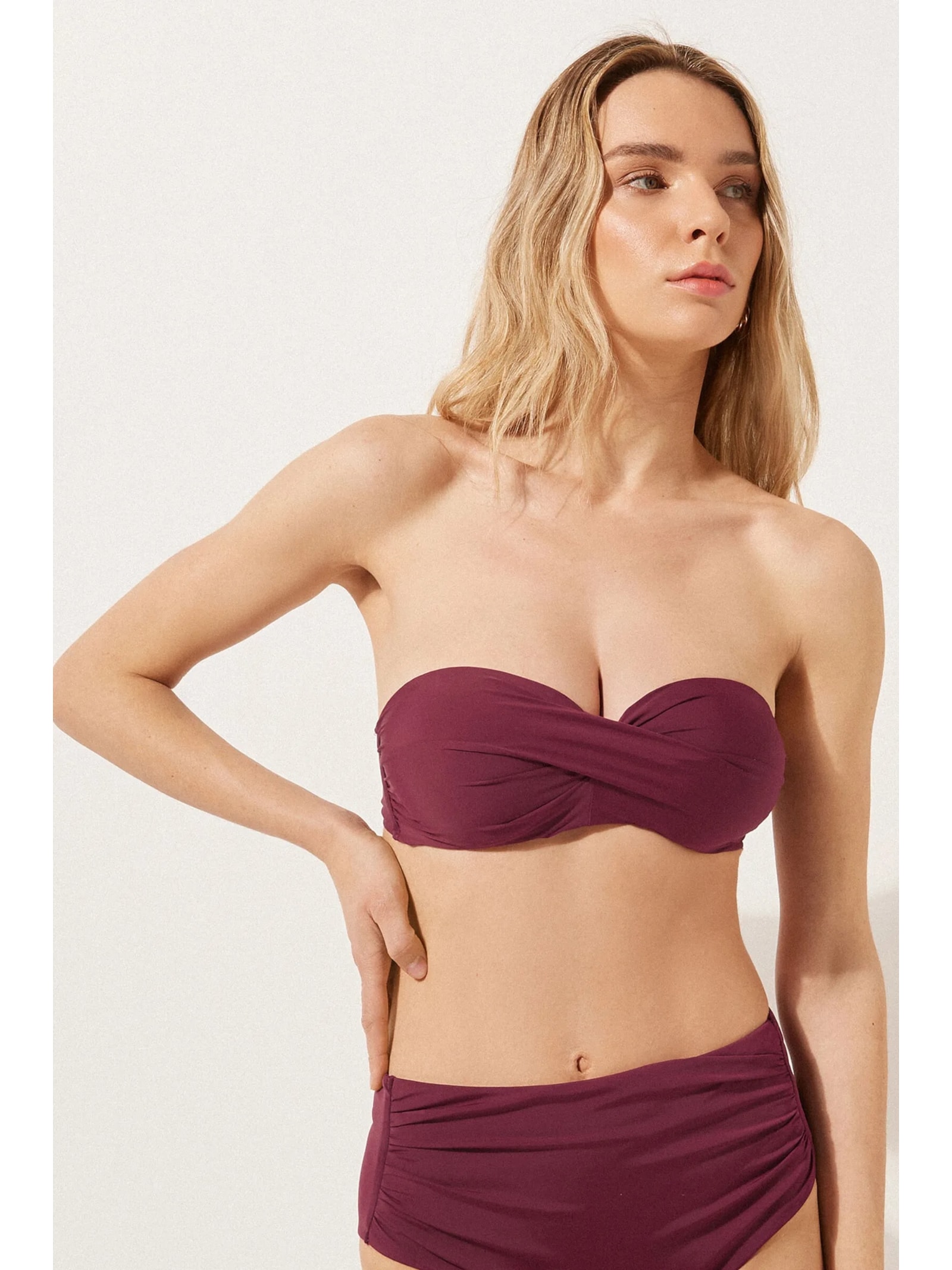 Parte De Cima De Biquíni Tomara Que Caia Indonésia Bordô Calzedonia