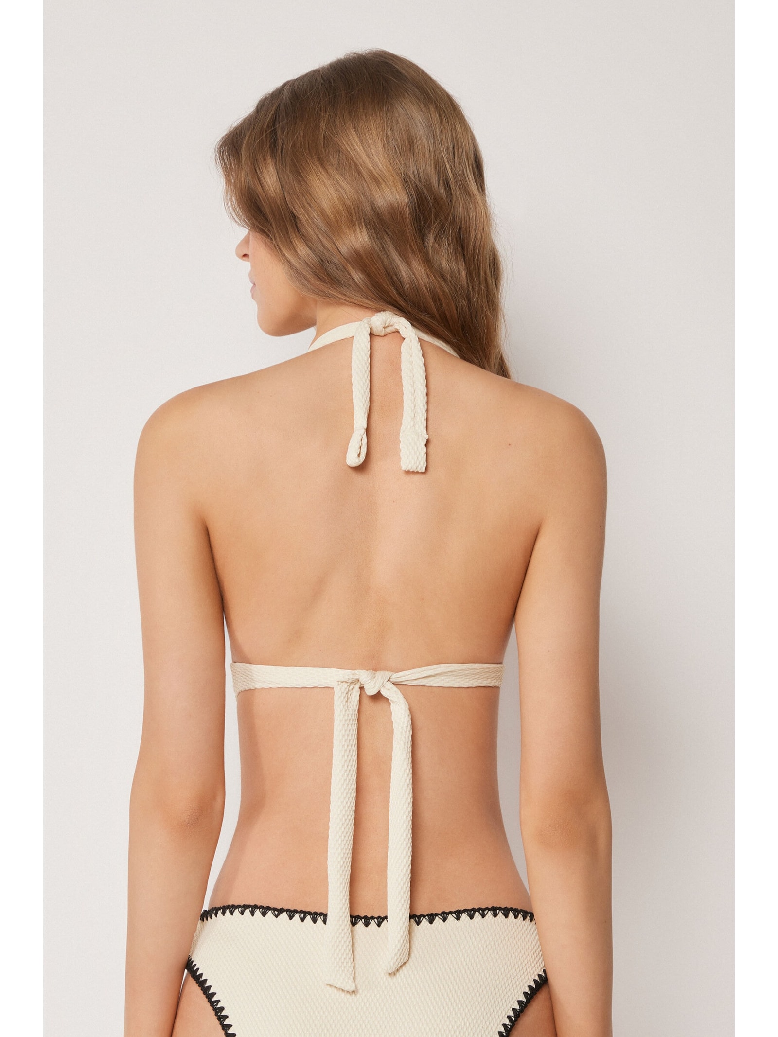 Parte De Cima De Biquíni Triângulo Almofadado Bicolor Embroidery Off-White Calzedonia