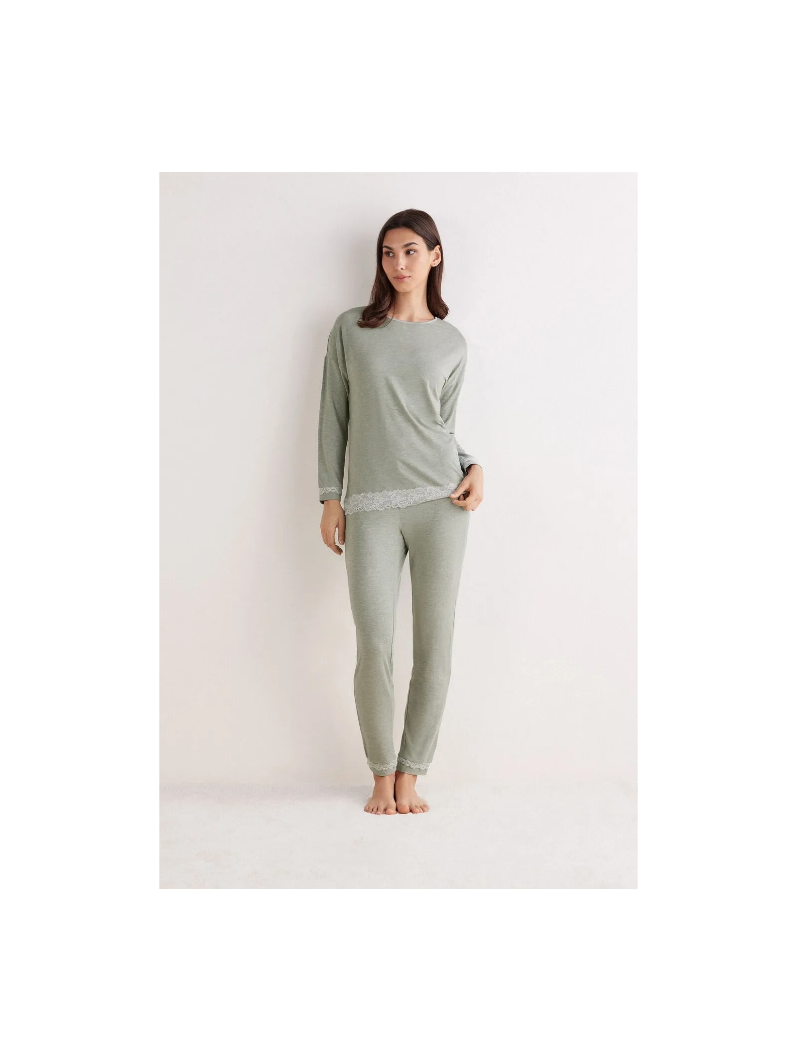 Pijama Comprido Em Modal Com Renda Verde Intimissimi
