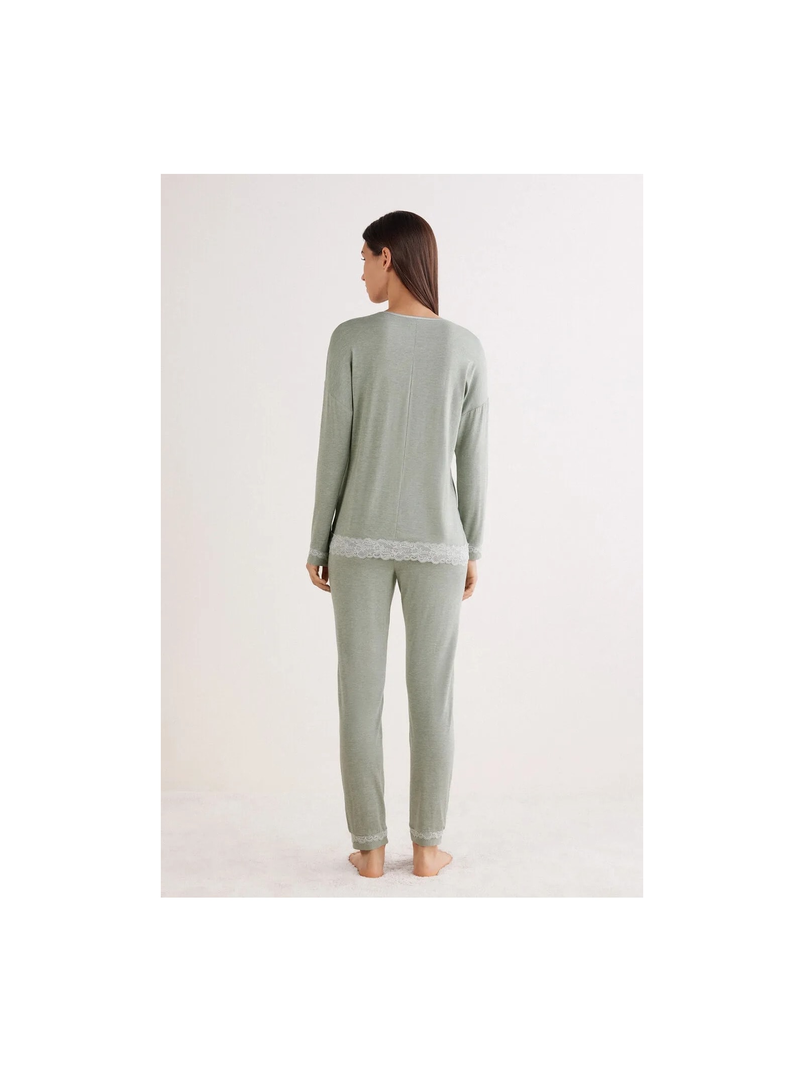 Pijama Comprido Em Modal Com Renda Verde Intimissimi