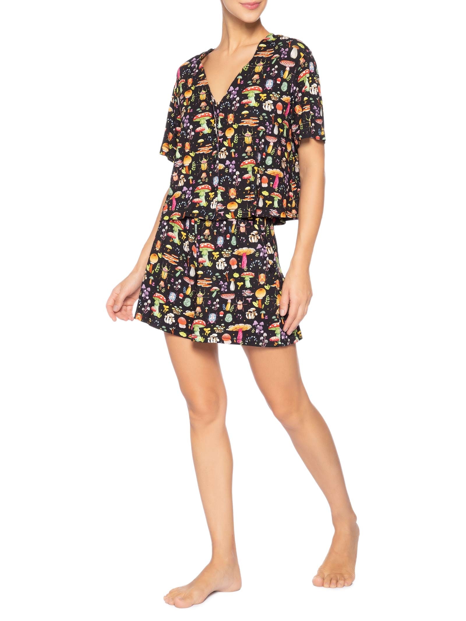 Pijama Feminino Curto Viscose Floresta Preto Jogê