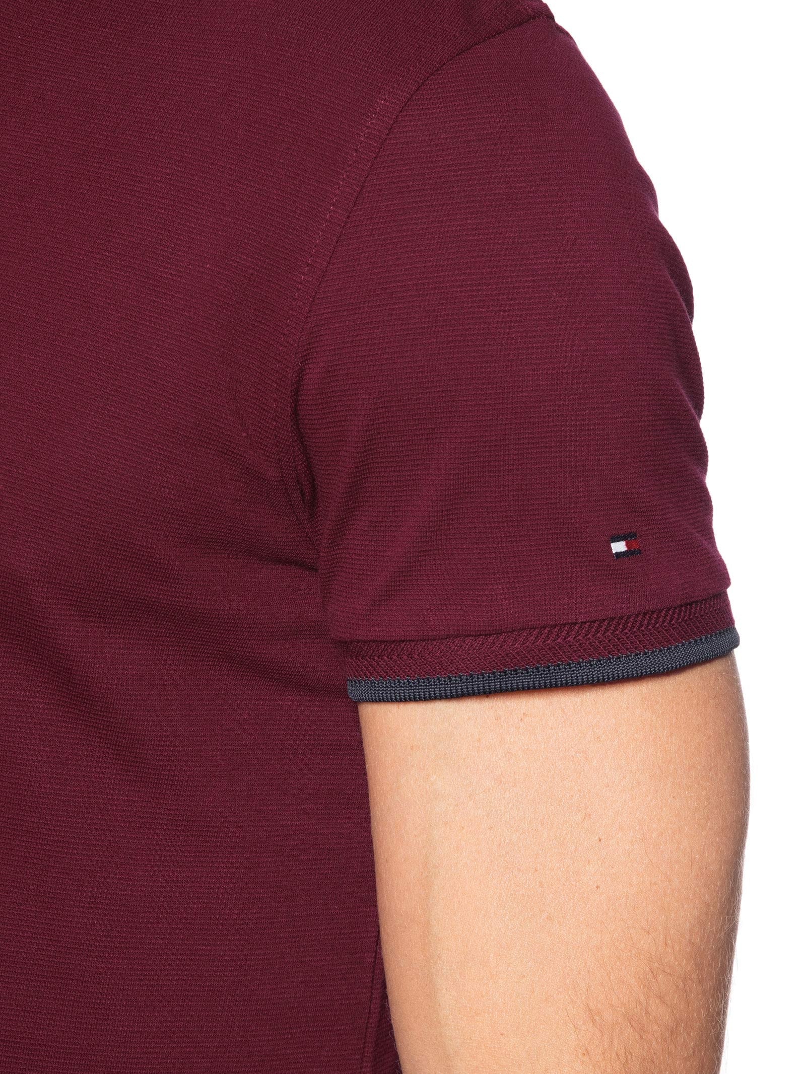 Polo Masculina Regular Fit Holiday Crest Vermelho Tommy Hilfiger