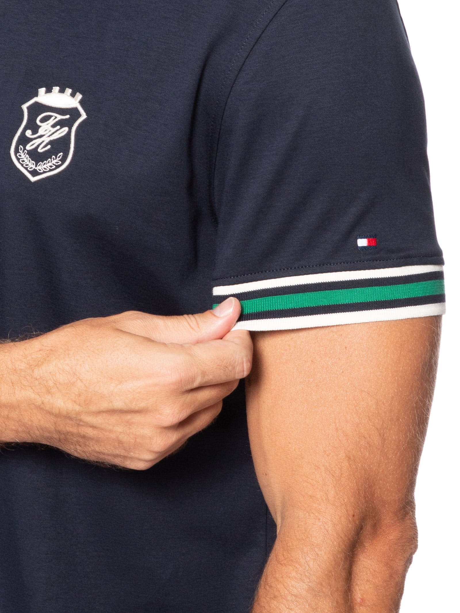 Polo Masculina Relaxed Fit V-Nk Brasão No Peito Azul Tommy Hilfiger