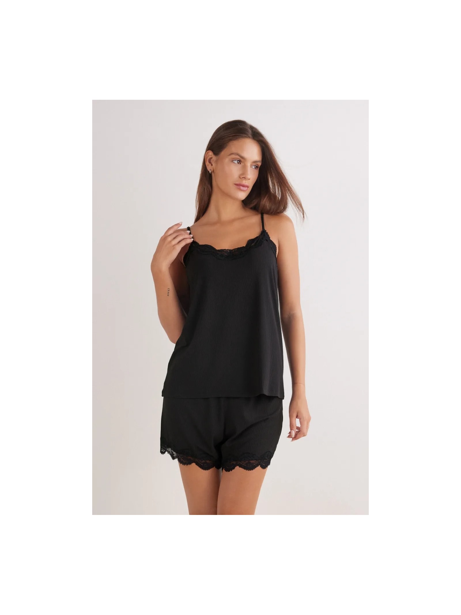 Regata Canelada Em Viscose e Rendayour Everyday Wear Preto Intimissimi