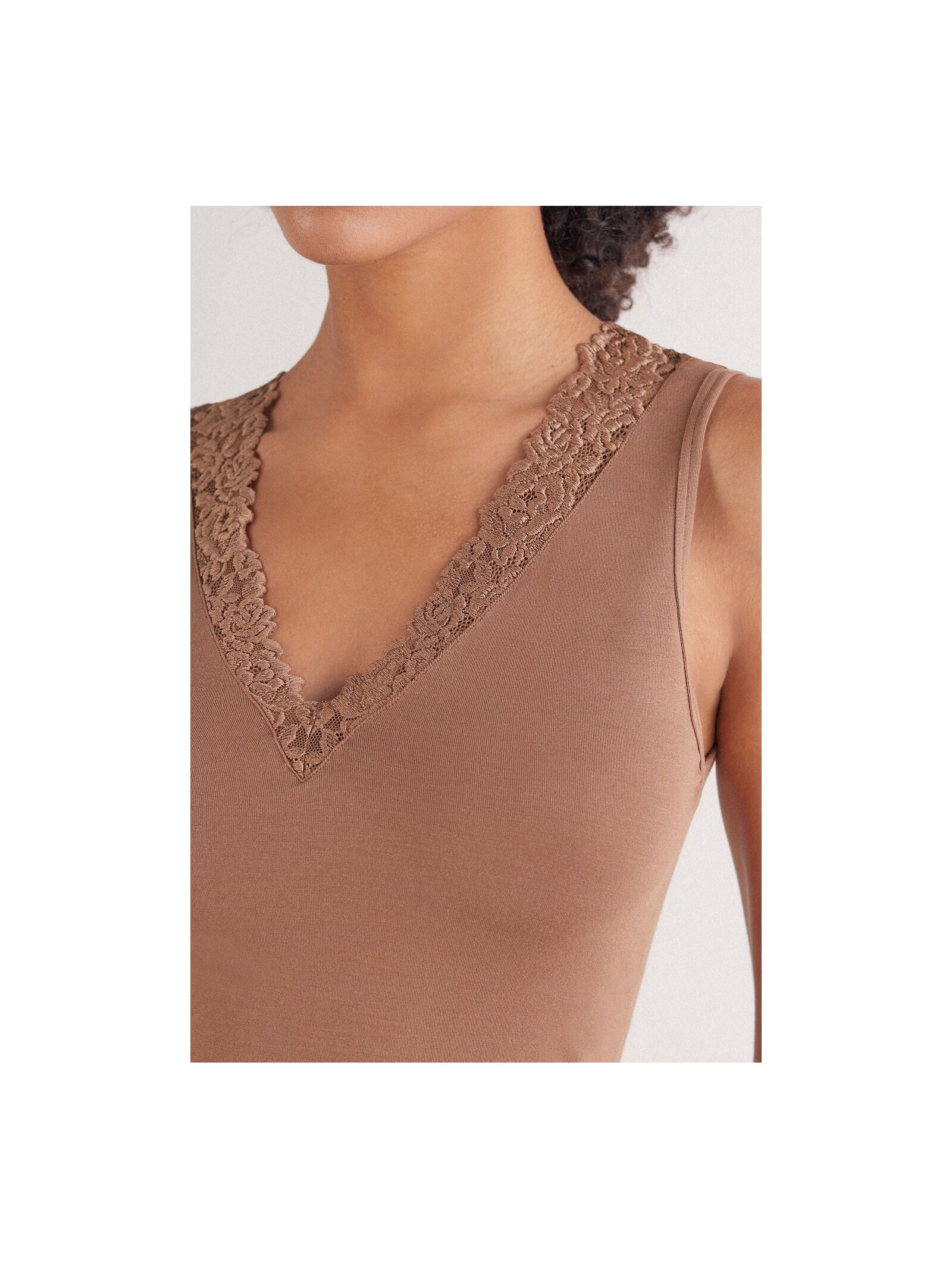 Regata Em Modal e Renda Pretty Flower Marrom Intimissimi