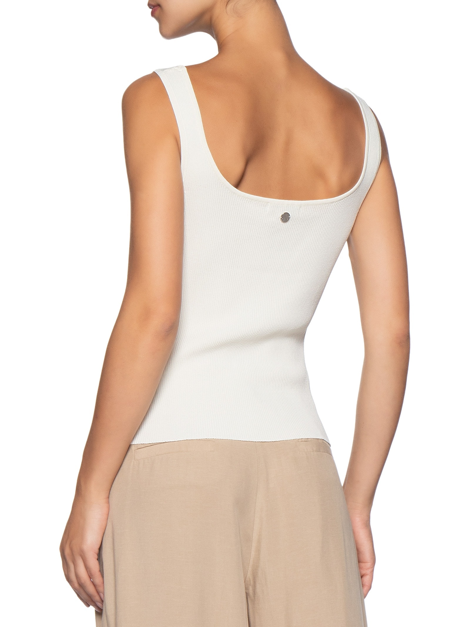 Regata Feminina Básica de Tricot Decote Quadrado Off White Animale Jeans