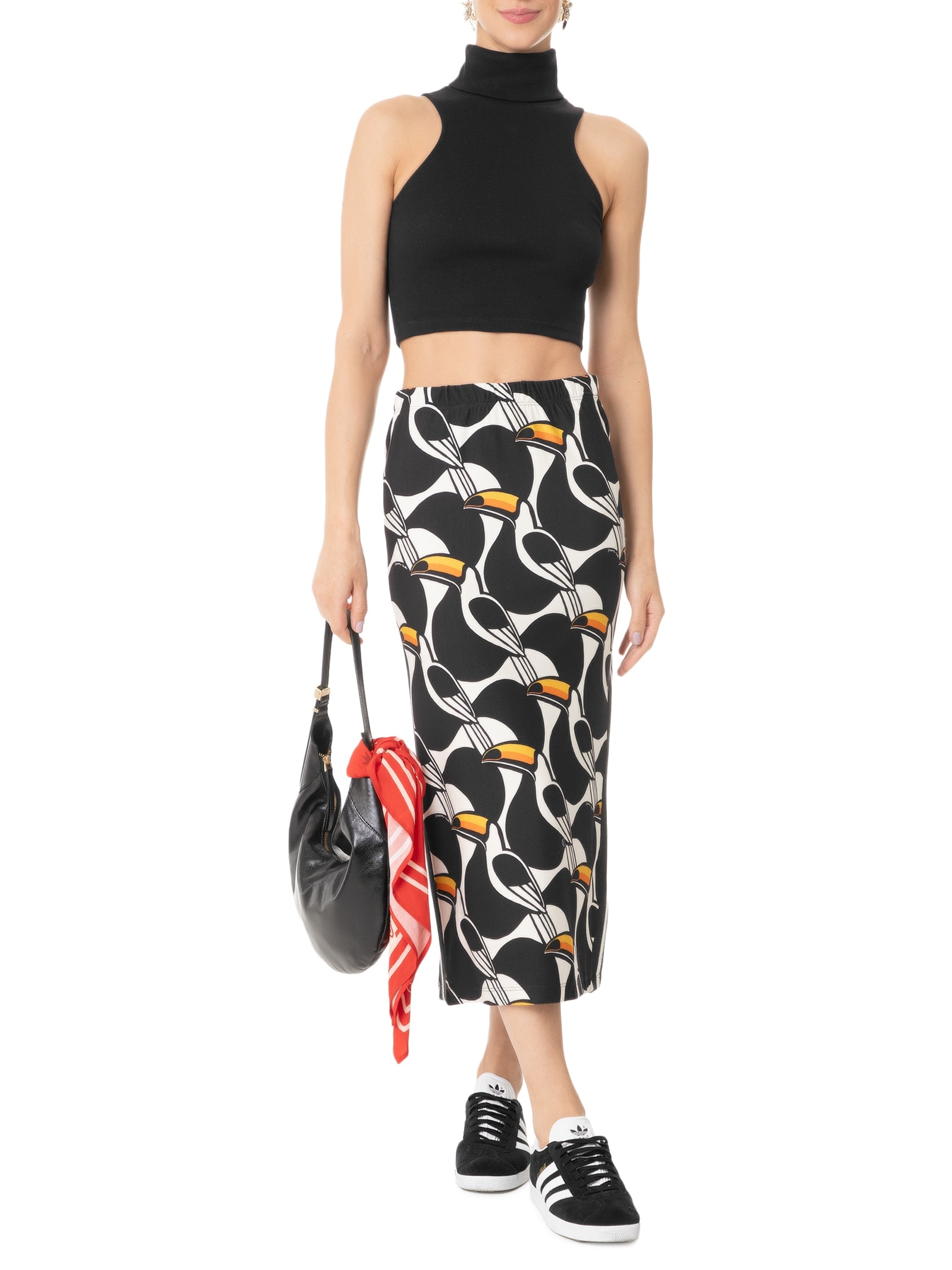 Regata Feminina Cropped Gola Bella Preto Farm