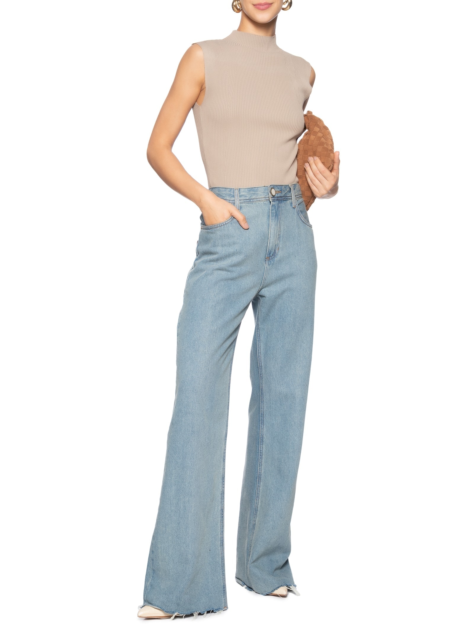 Regata Feminina Em Tricot Bege Market 33