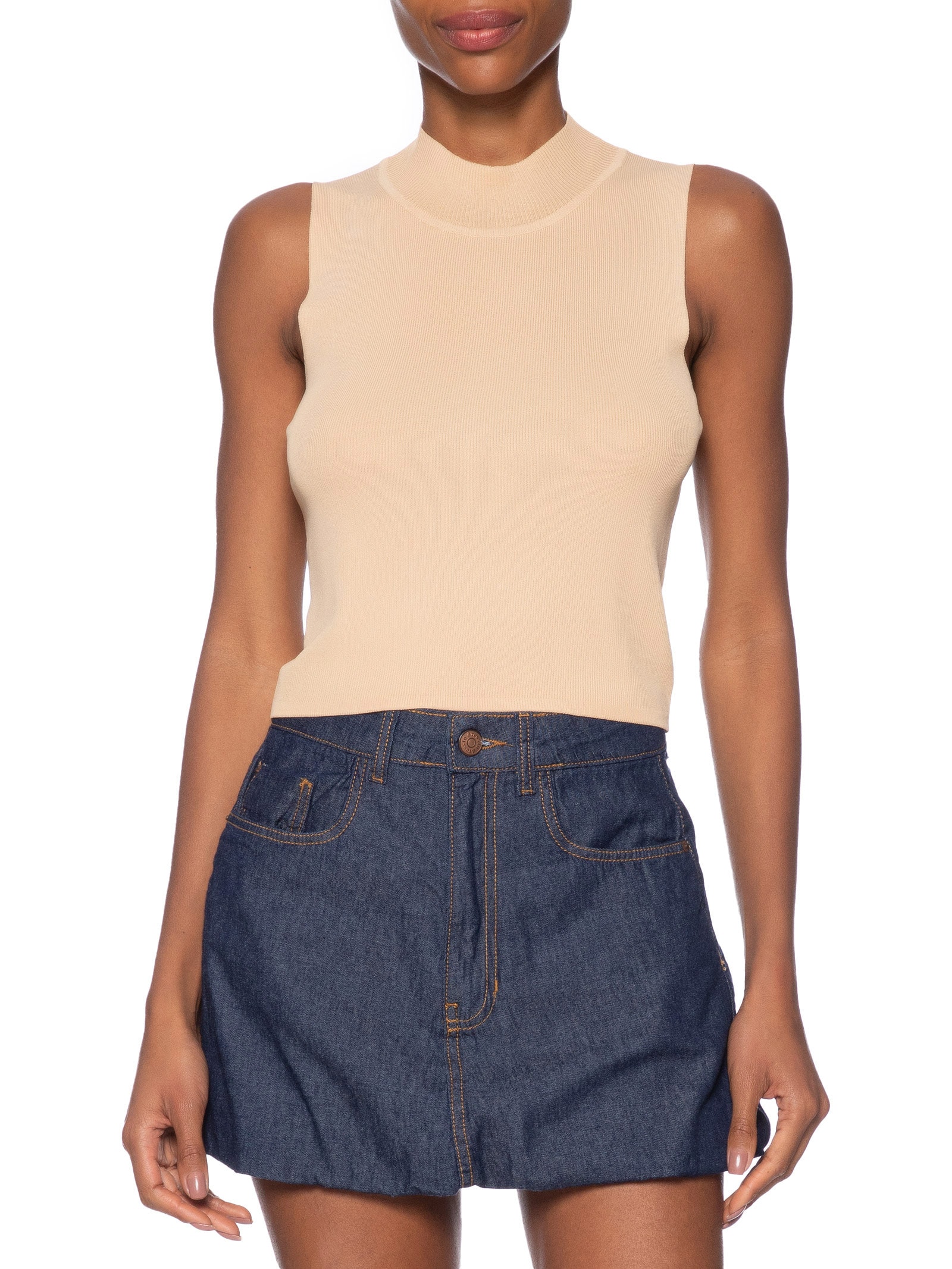 Regata Feminina Em Tricot Bege Market 33