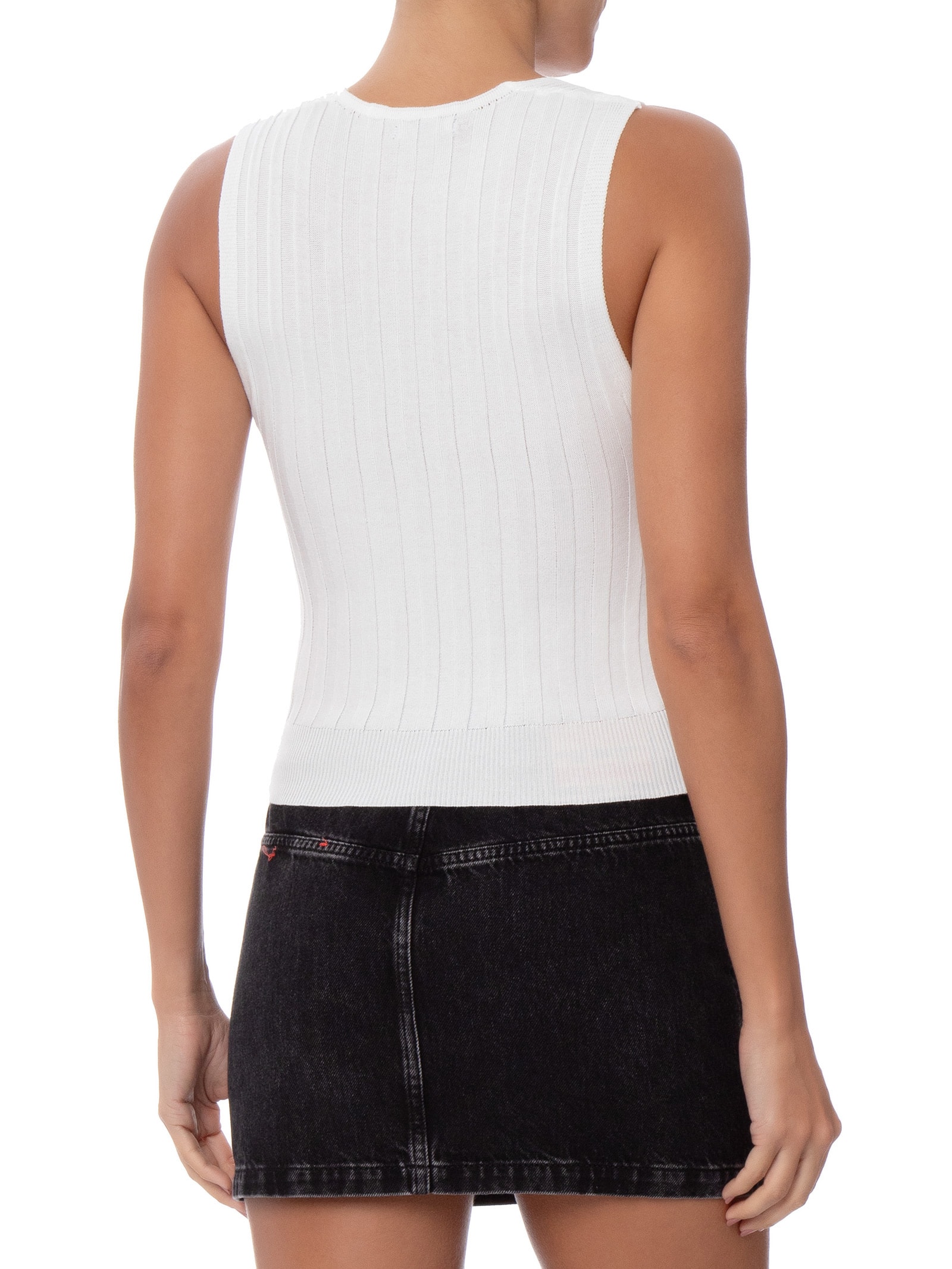 Regata Feminina Em Tricot Canelada Branco Market 33