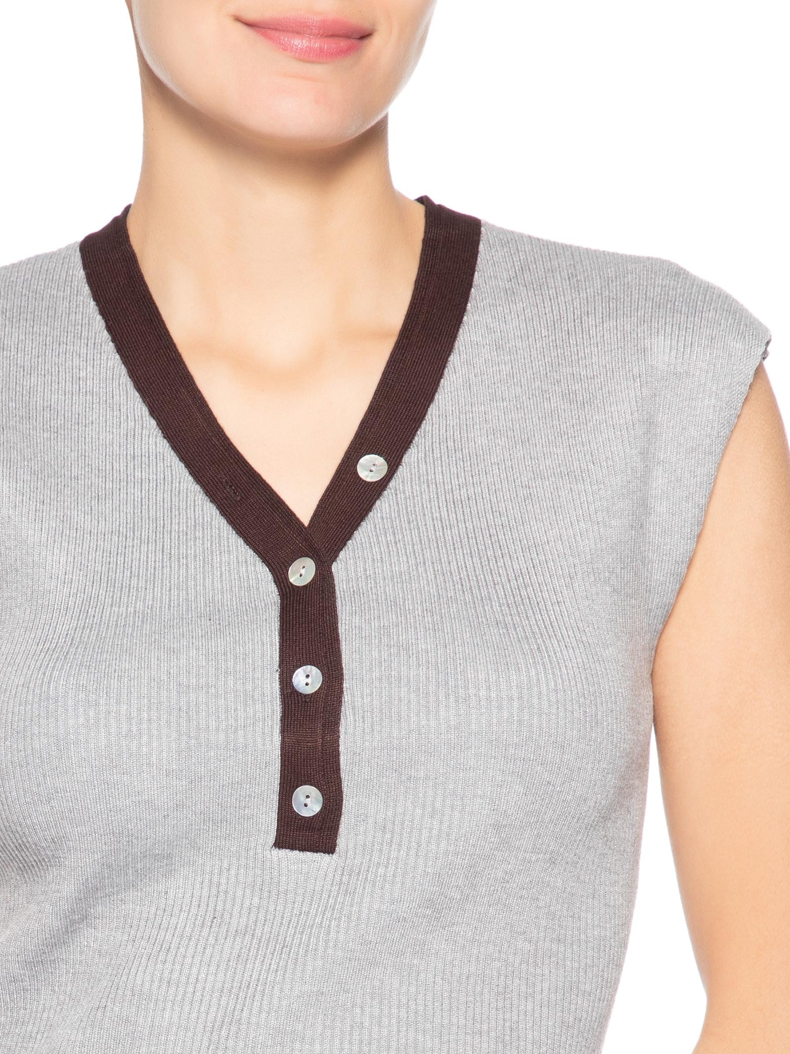 Regata Feminina em Tricot com Abotoamento Cinza Market 33