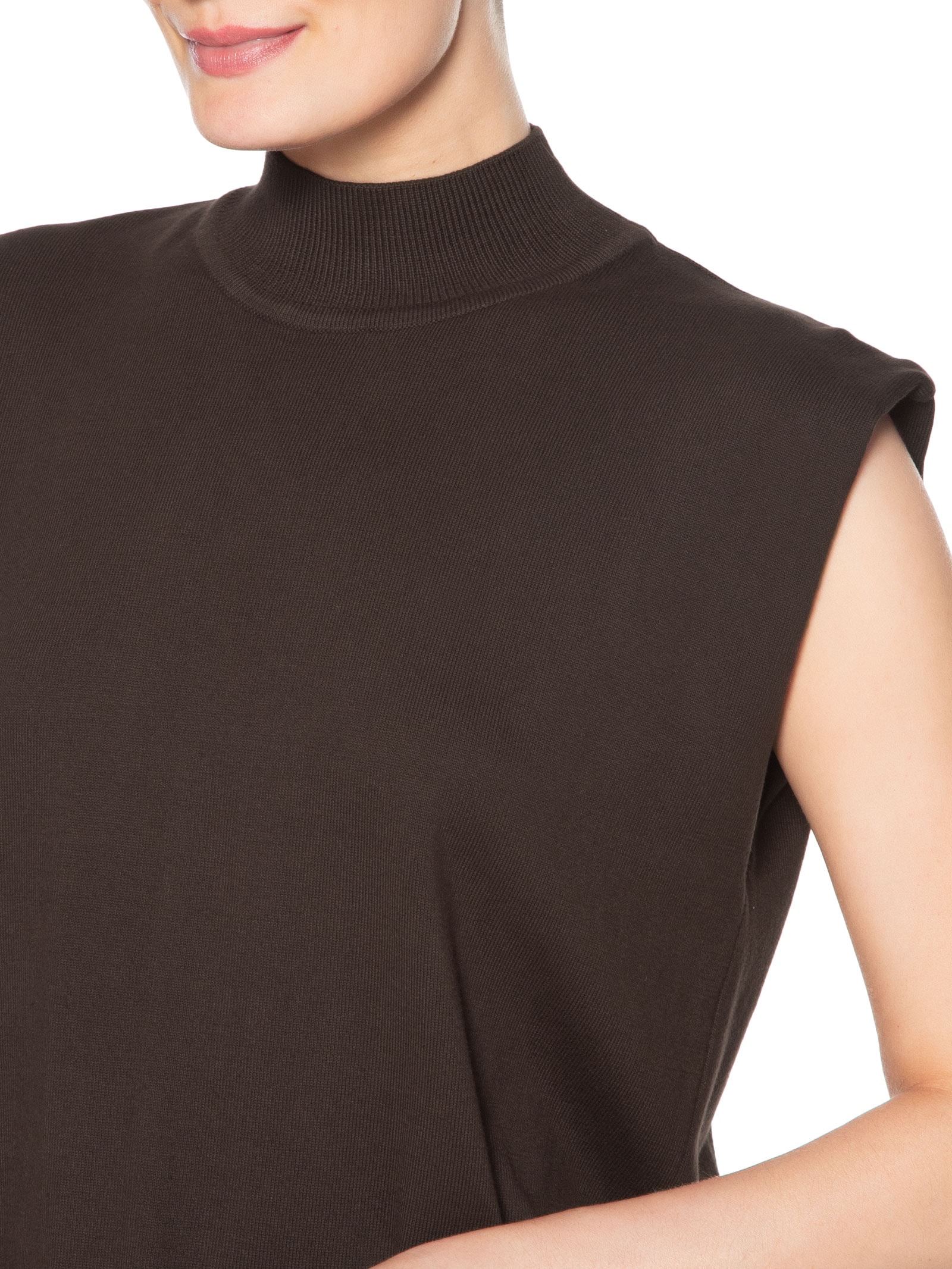 Regata Feminina Gola Chaminé Marrom Anselmi