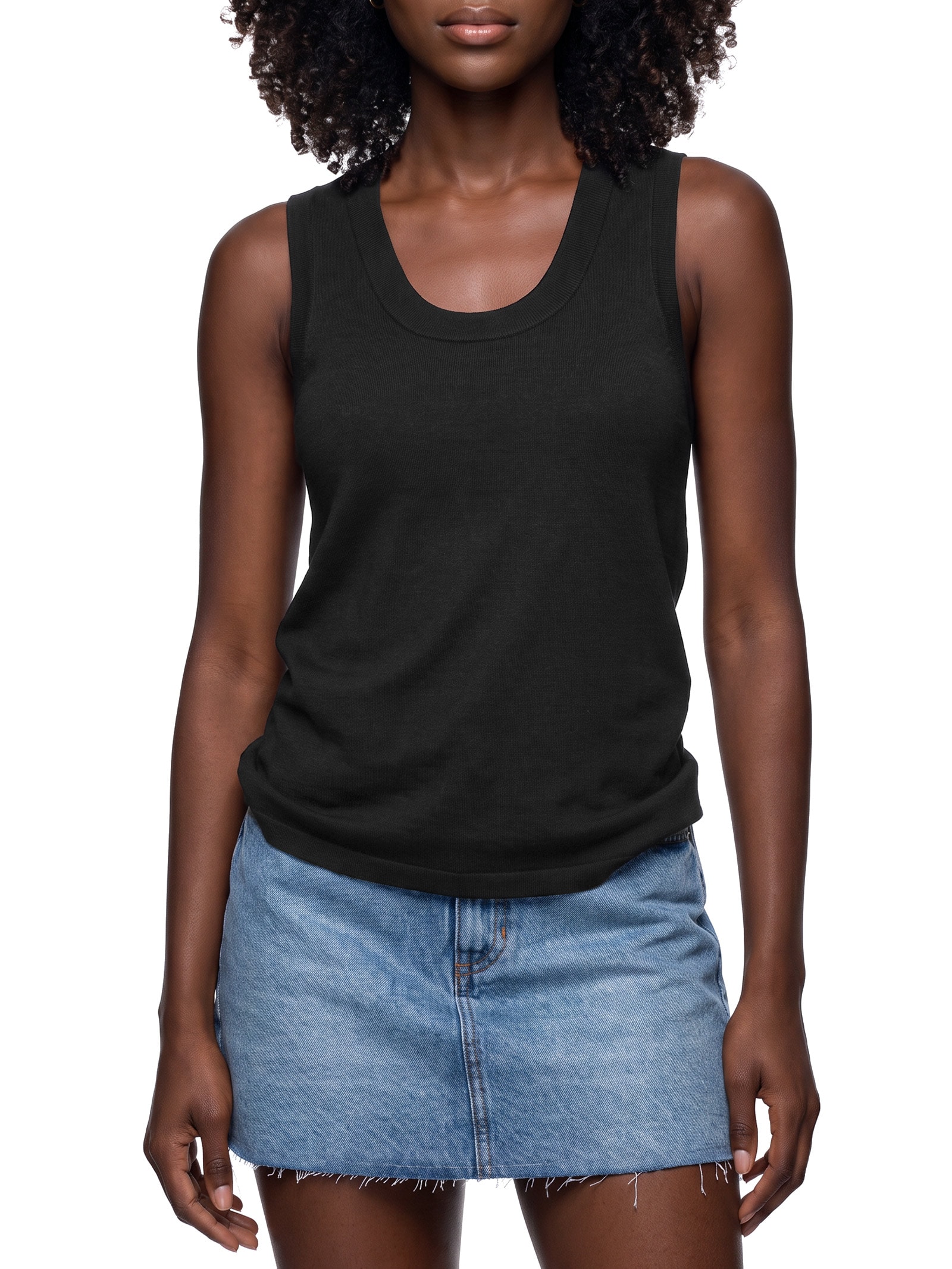Regata Feminina Slim Decote U em Tricô de Viscose Preto Hering