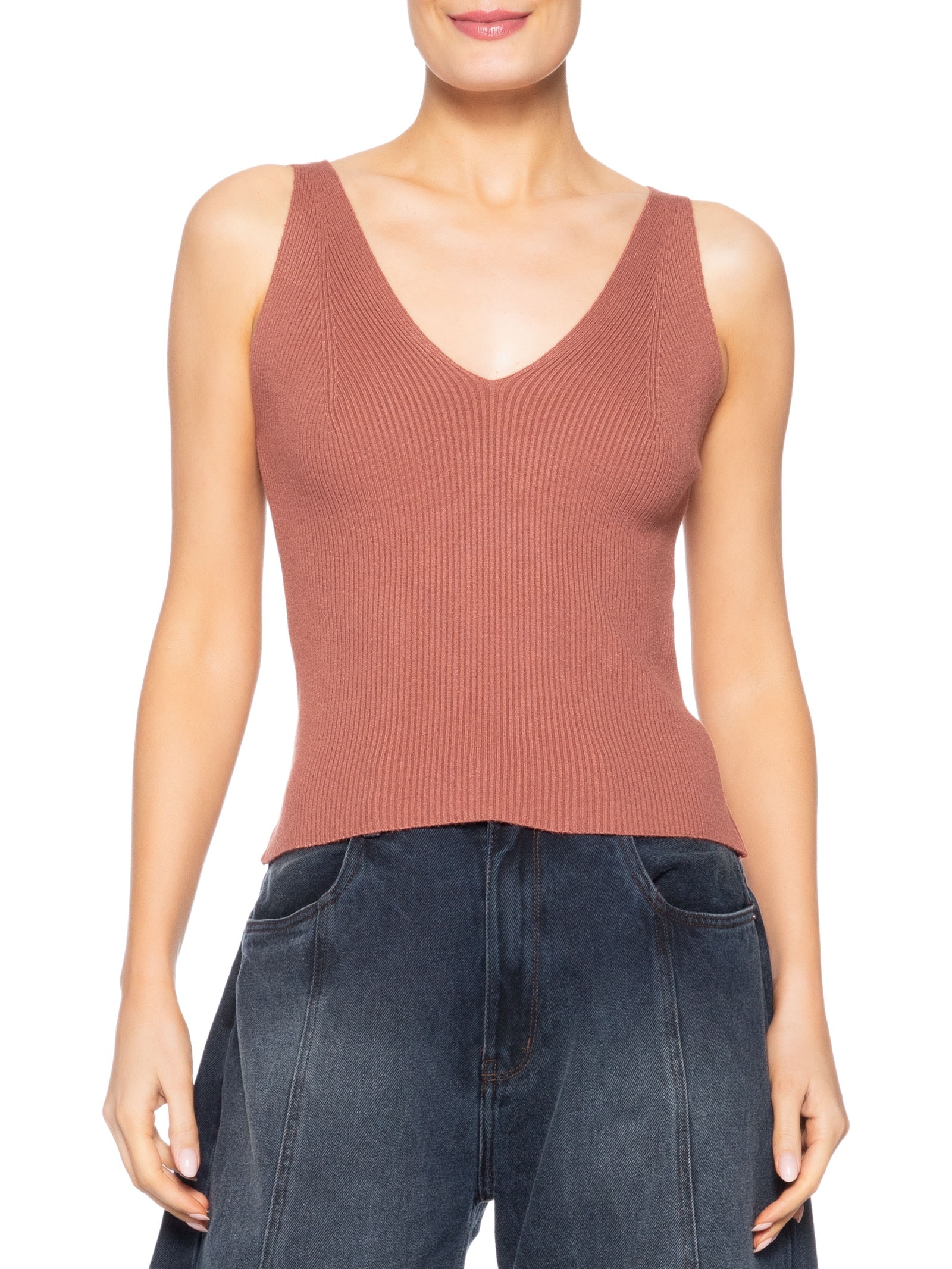 Regata Feminina Tricot Decote V – Marrom Basiq