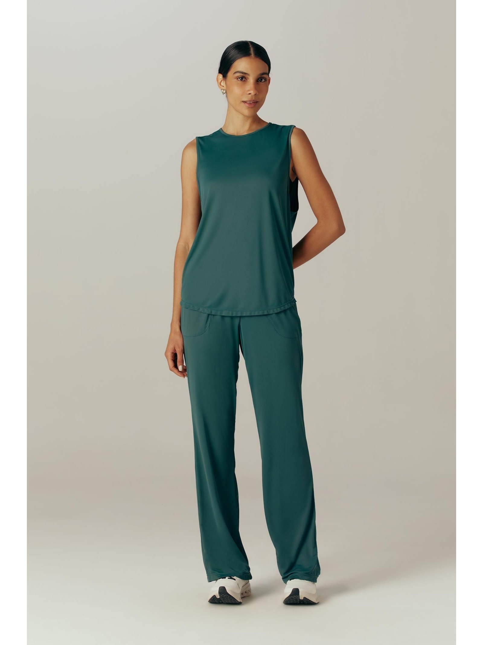 Regata Fitness Cavada Verde Escuro Dry Uv Palma Yogini