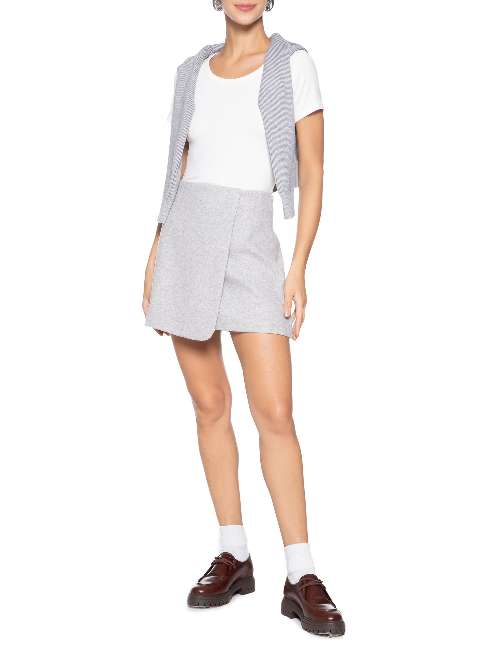 Saia Curta Sobreposta Cinza Basiq