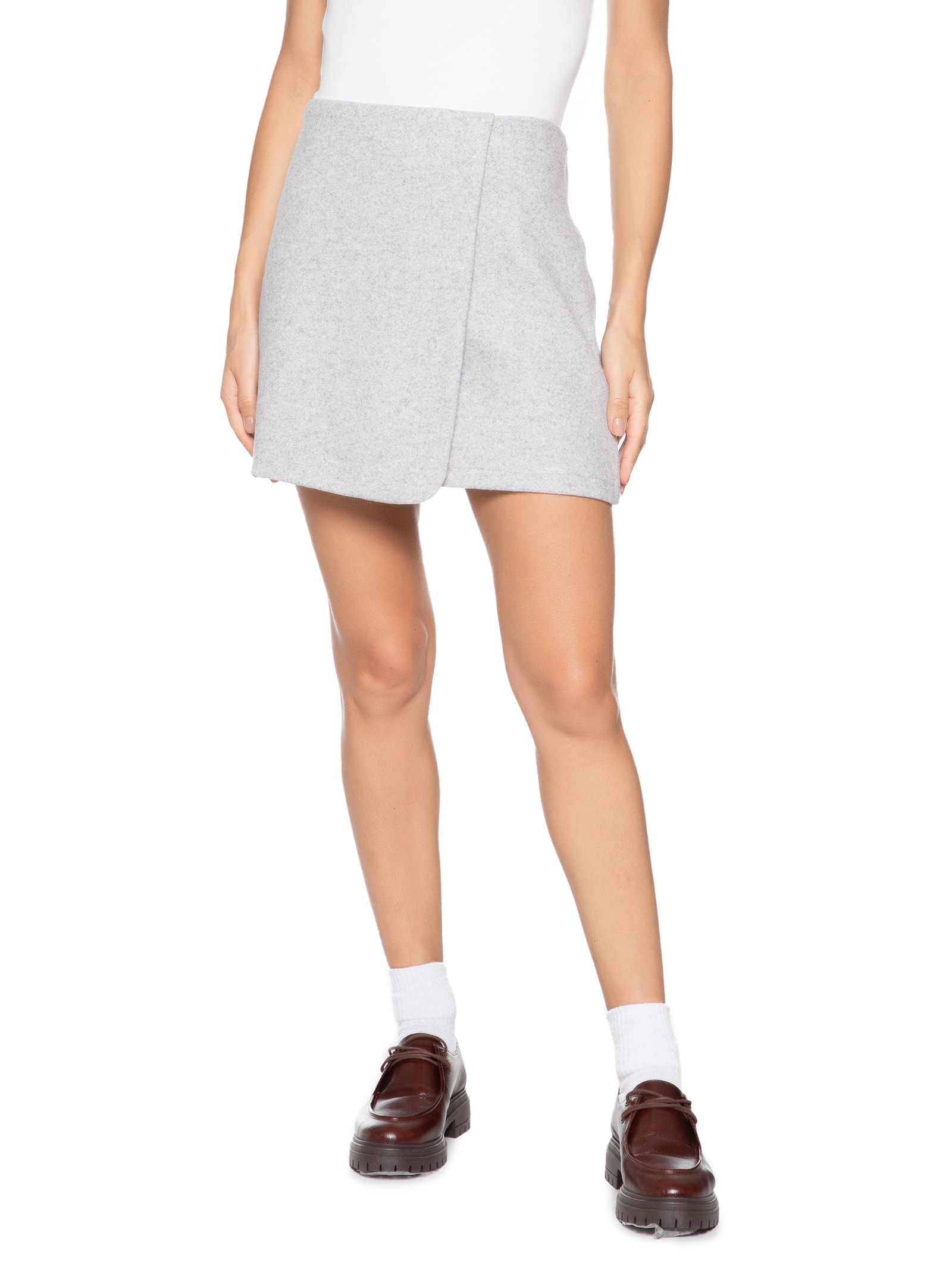 Saia Curta Sobreposta Cinza Basiq